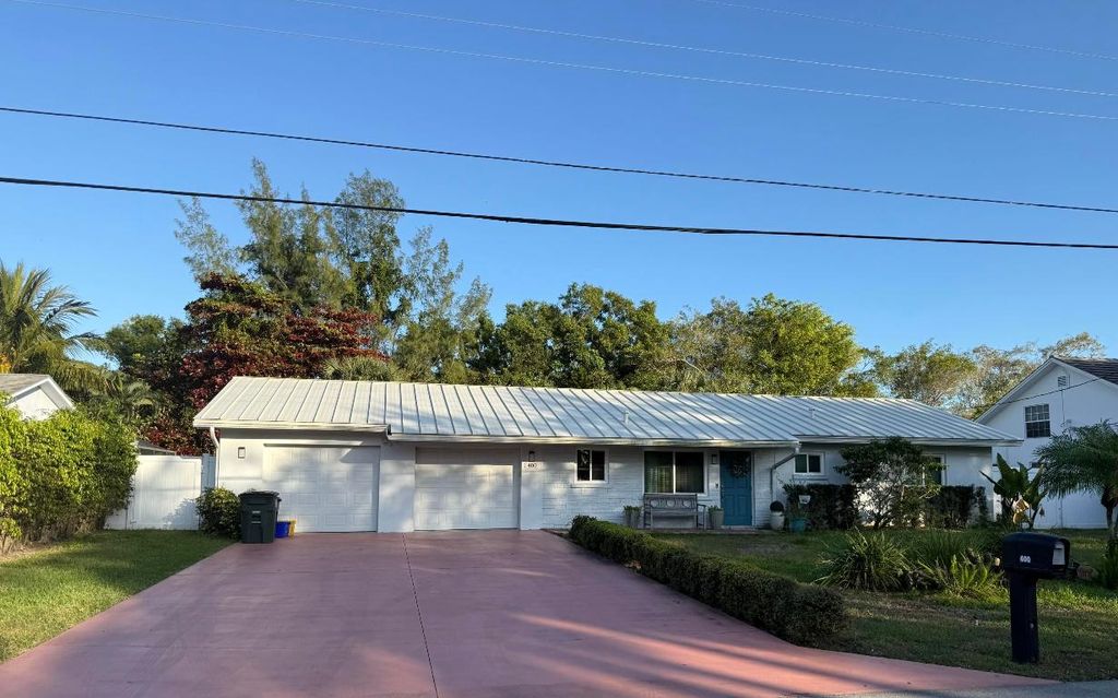 Photo of 400 E Conference Drive, Boca Raton, FL 33486 (MLS # R11157819)