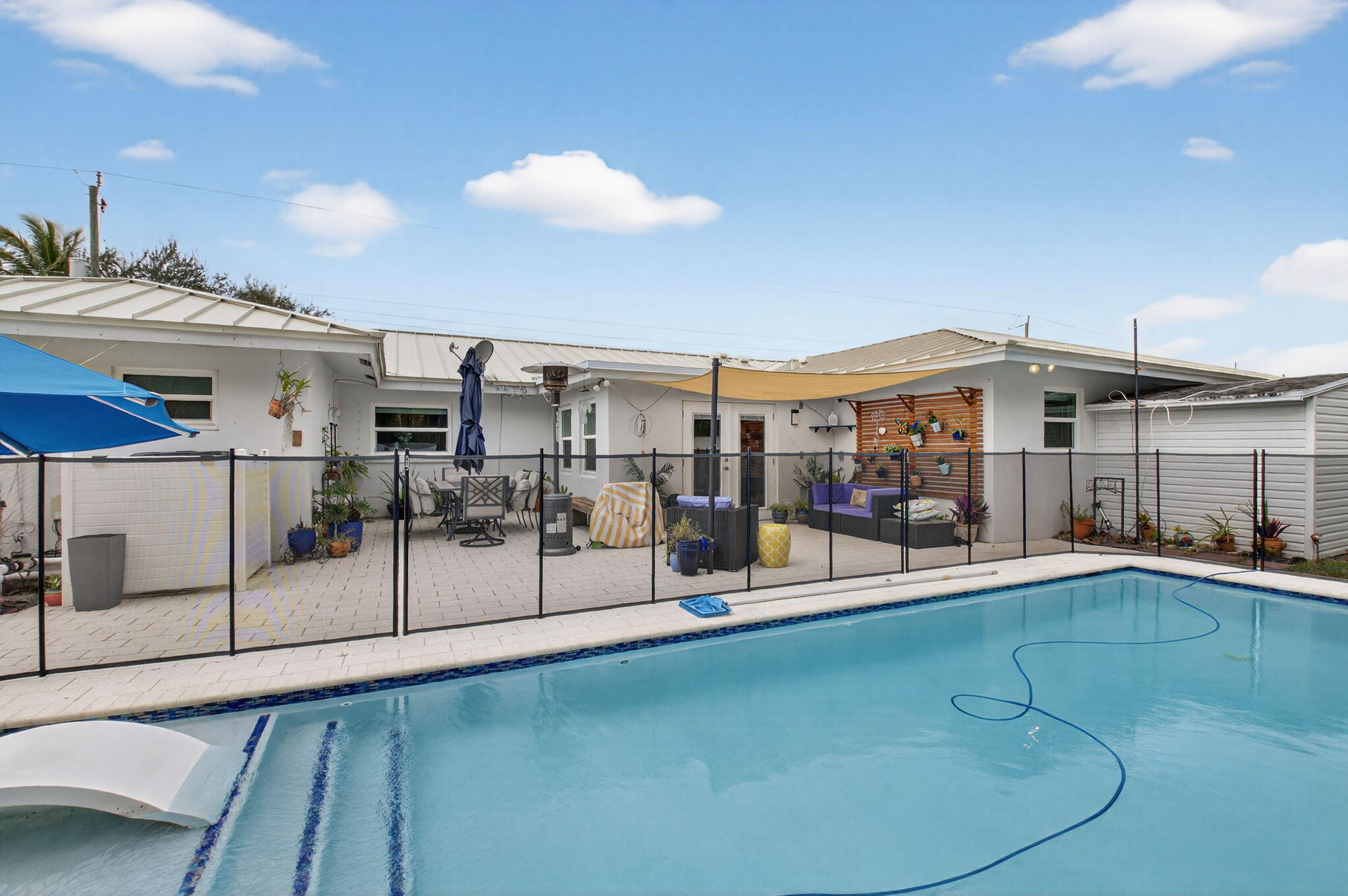 Paradise Palms - Residential