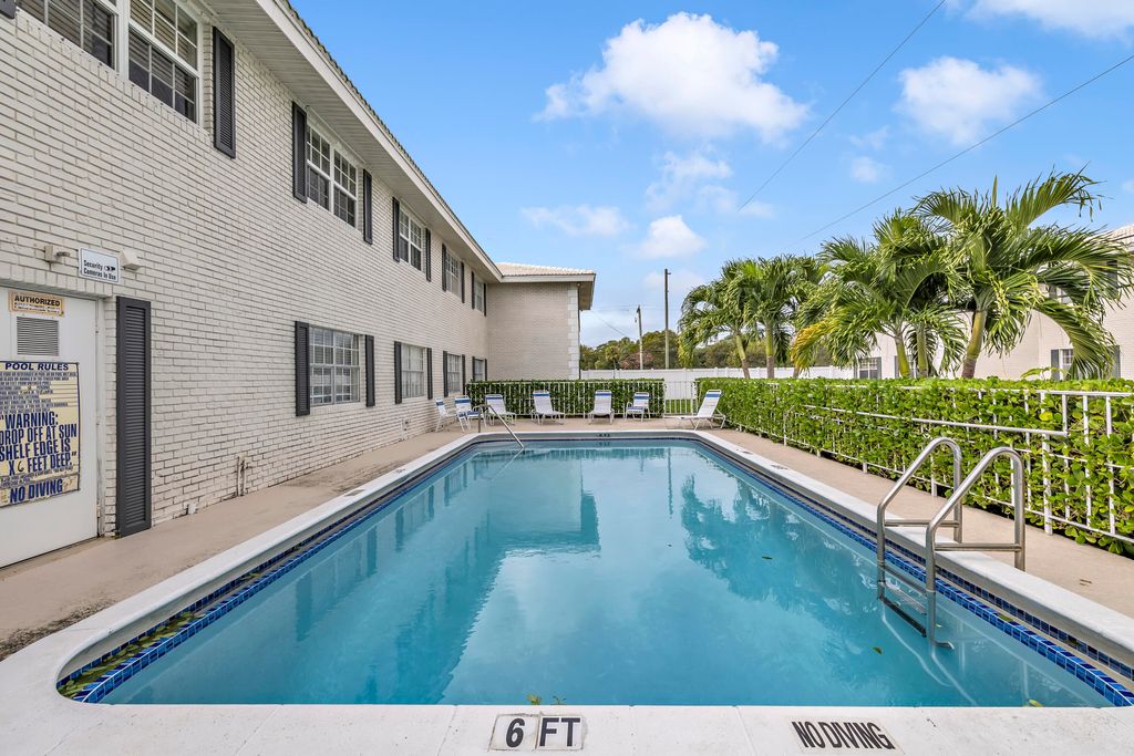 Photo of 298 SW 6th Street #204, Boca Raton, FL 33432 (MLS # R11154151)