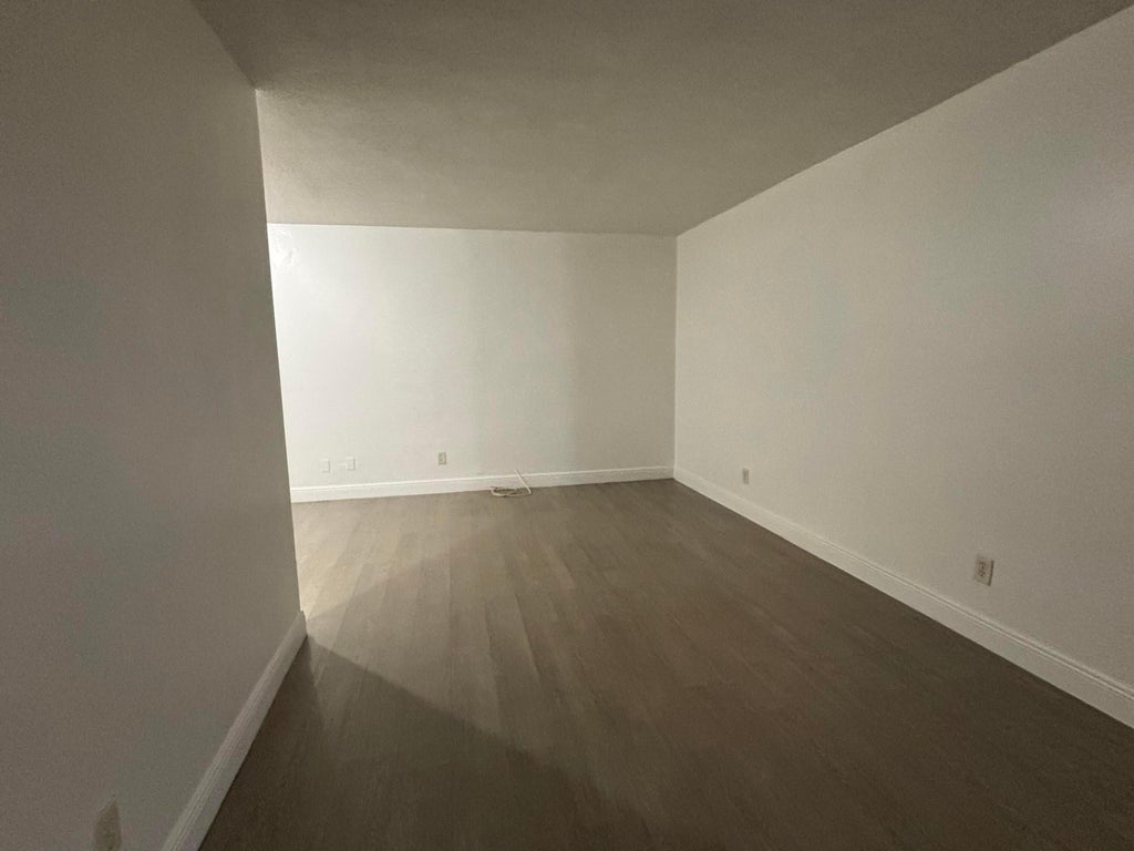 Photo of 1916 SW 11th Street #5, Fort Lauderdale, FL 33312 (MLS # B26028771)
