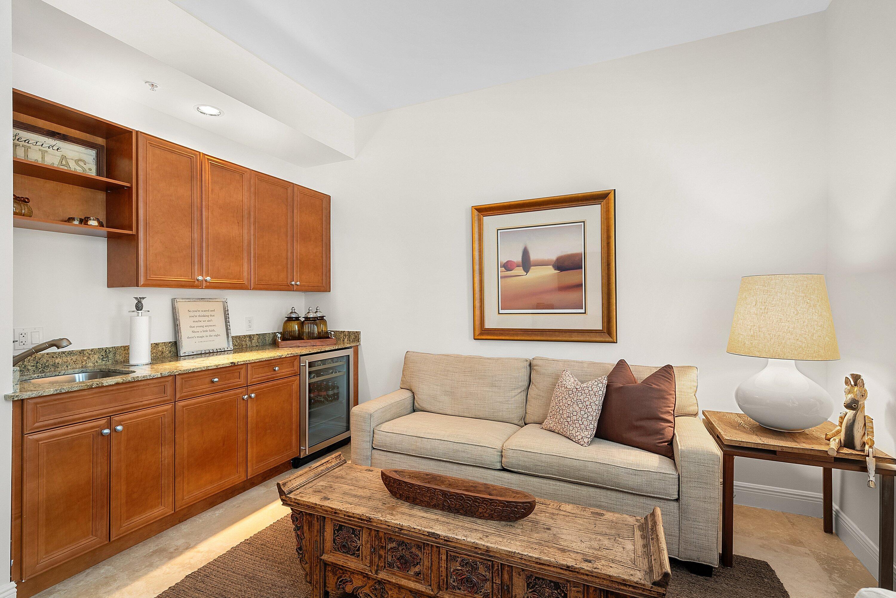 BELLA VISTA CONDO - Residential