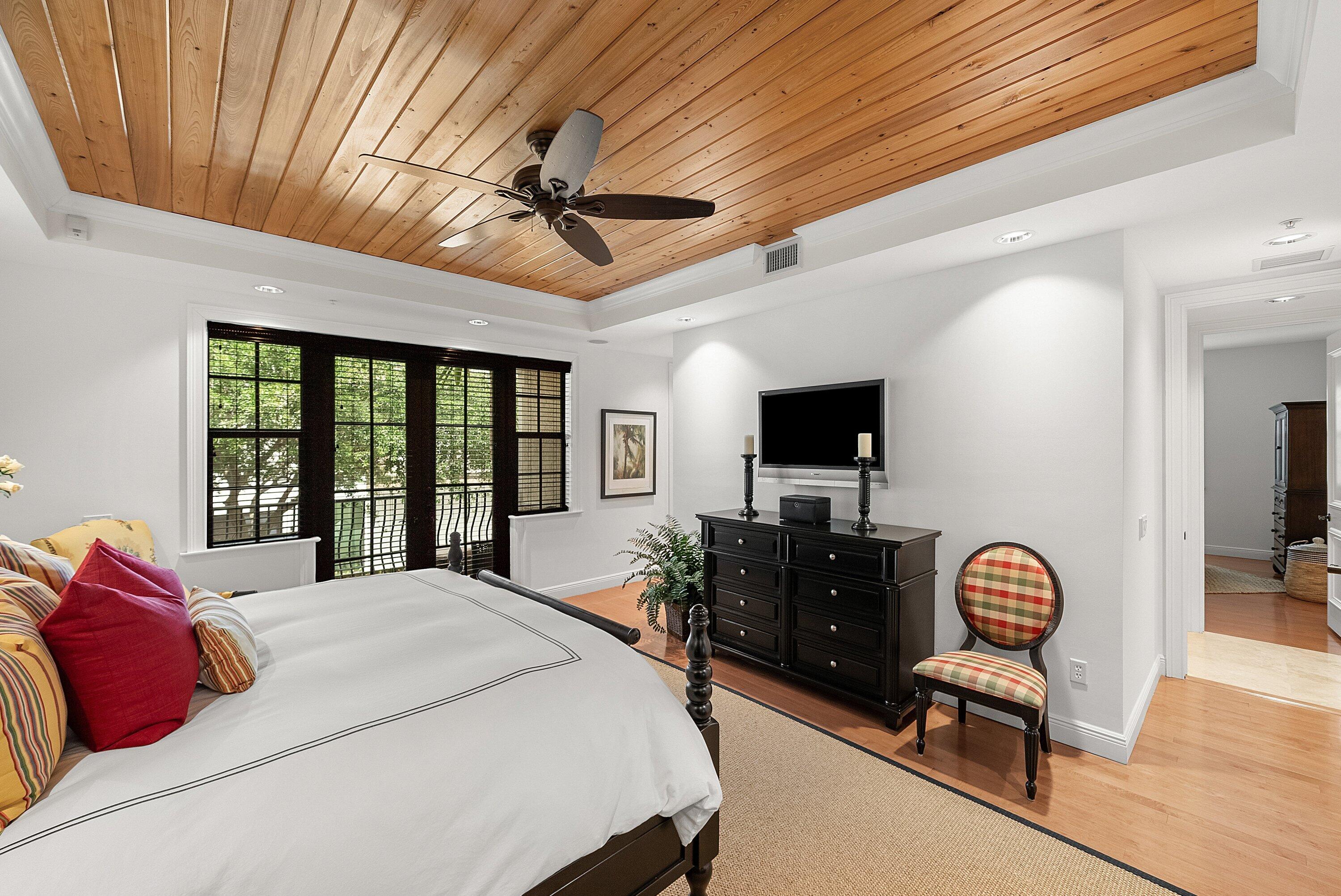 BELLA VISTA CONDO - Residential