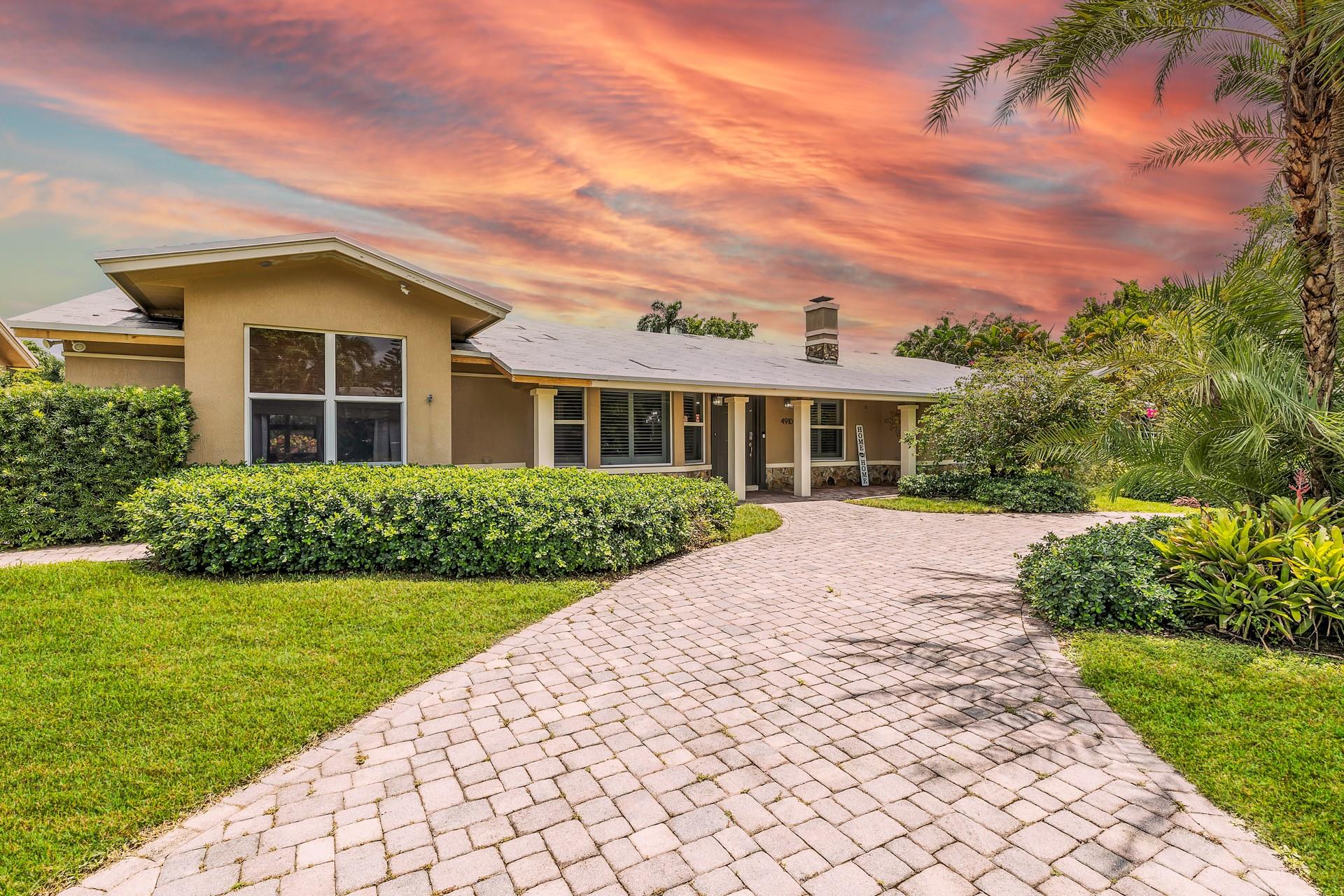 Everglade Land Sales Co R - Residential