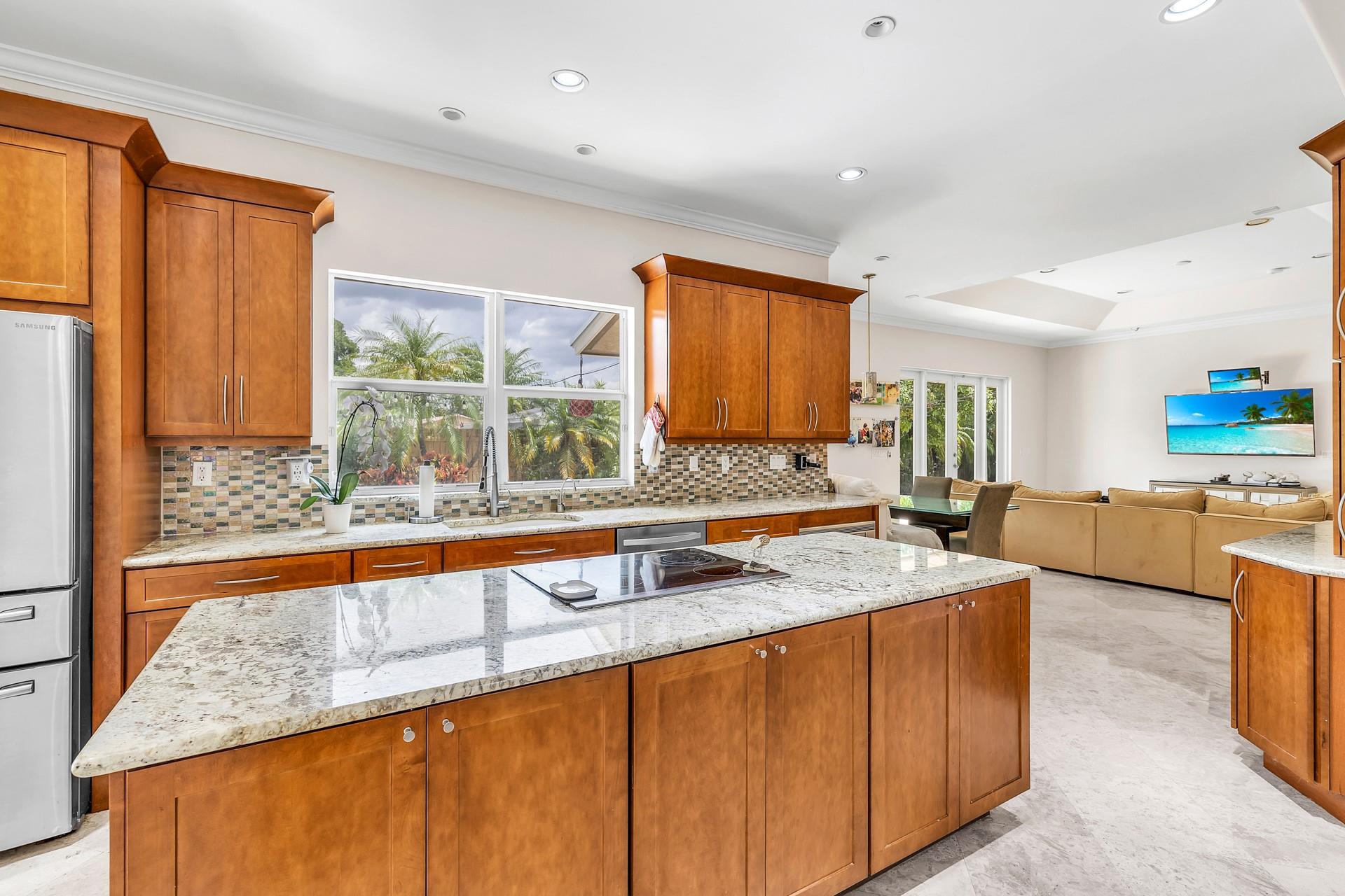 Everglade Land Sales Co R - Residential