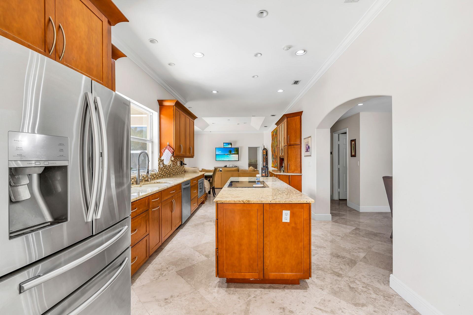 Everglade Land Sales Co R - Residential