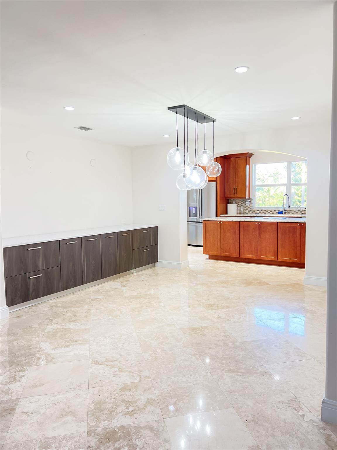 Everglade Land Sales Co R - Residential