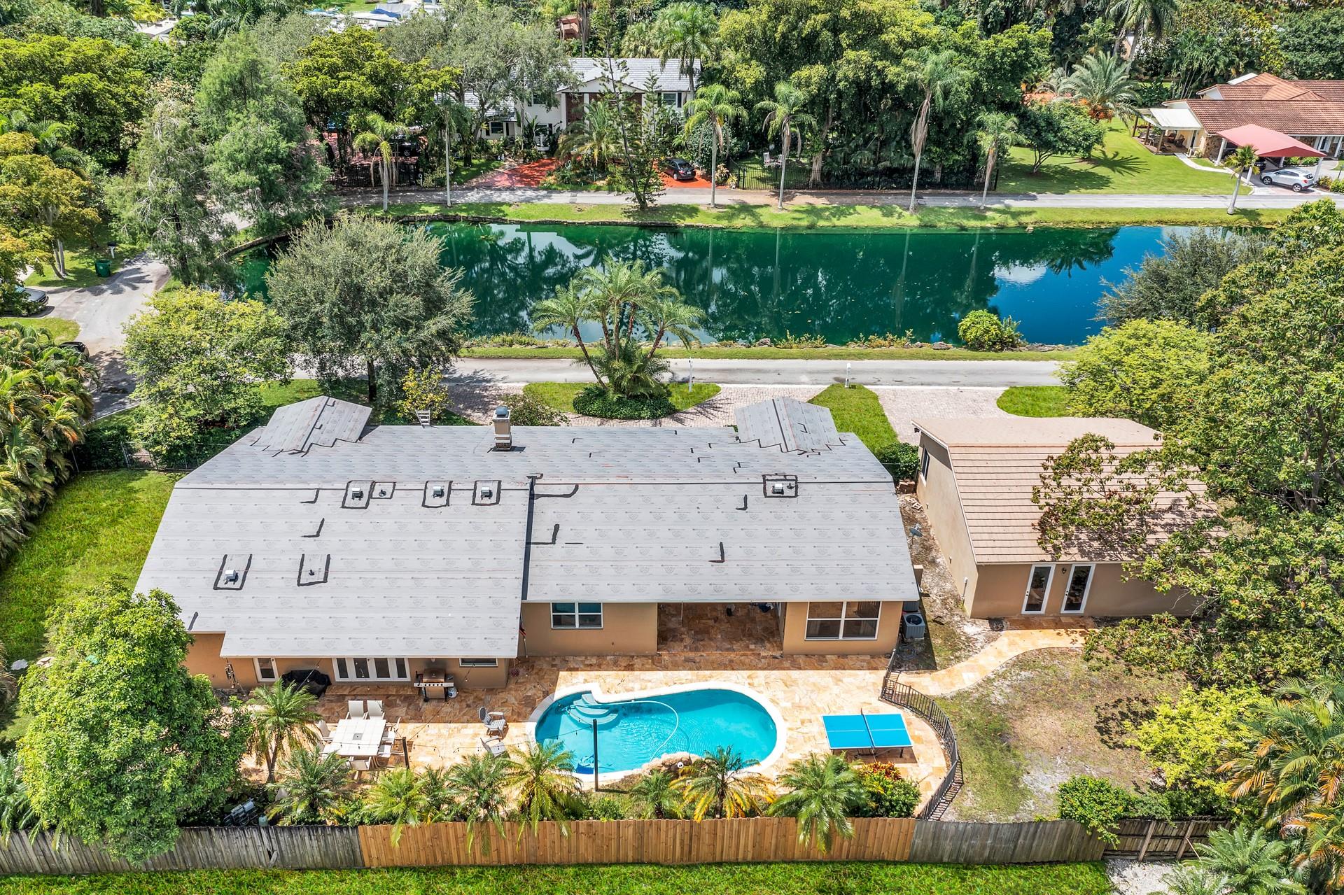 Everglade Land Sales Co R - Residential