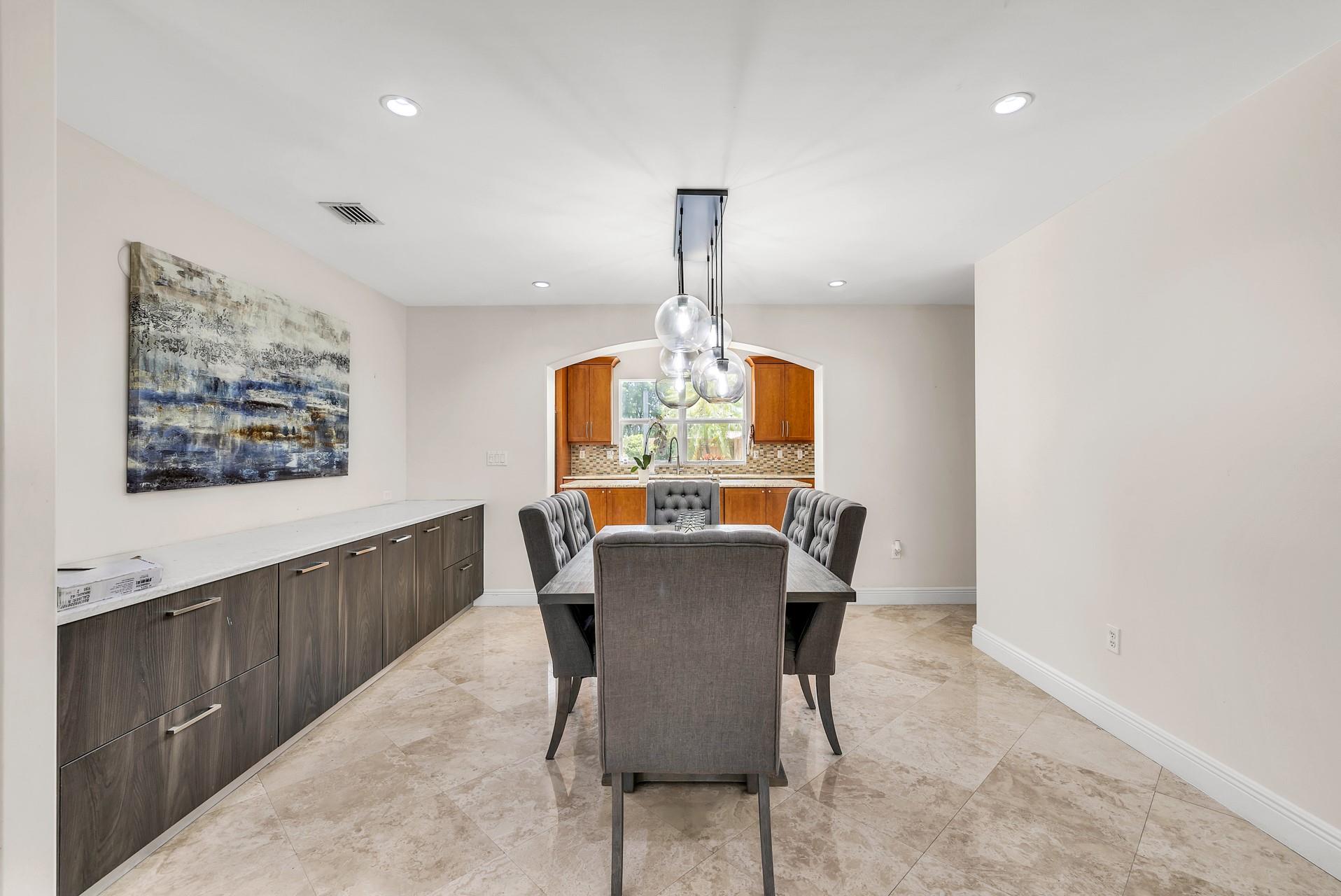 Everglade Land Sales Co R - Residential