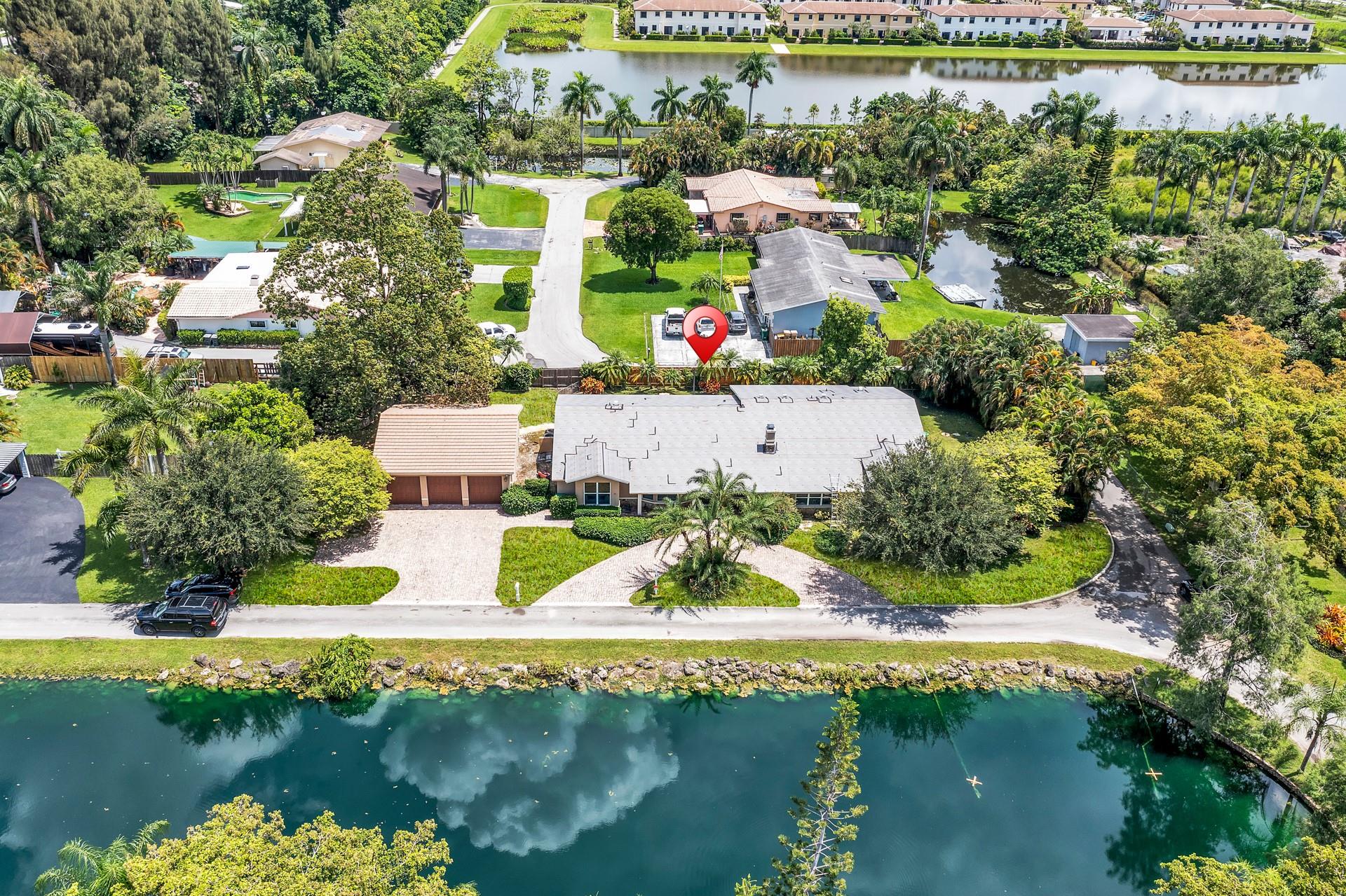 Everglade Land Sales Co R - Residential