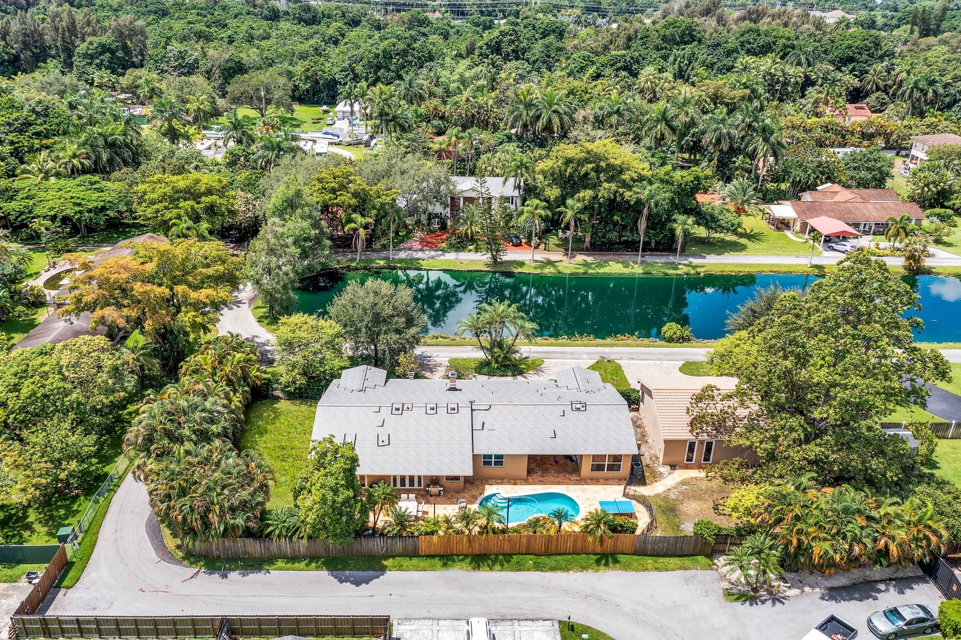 Everglade Land Sales Co R - Residential
