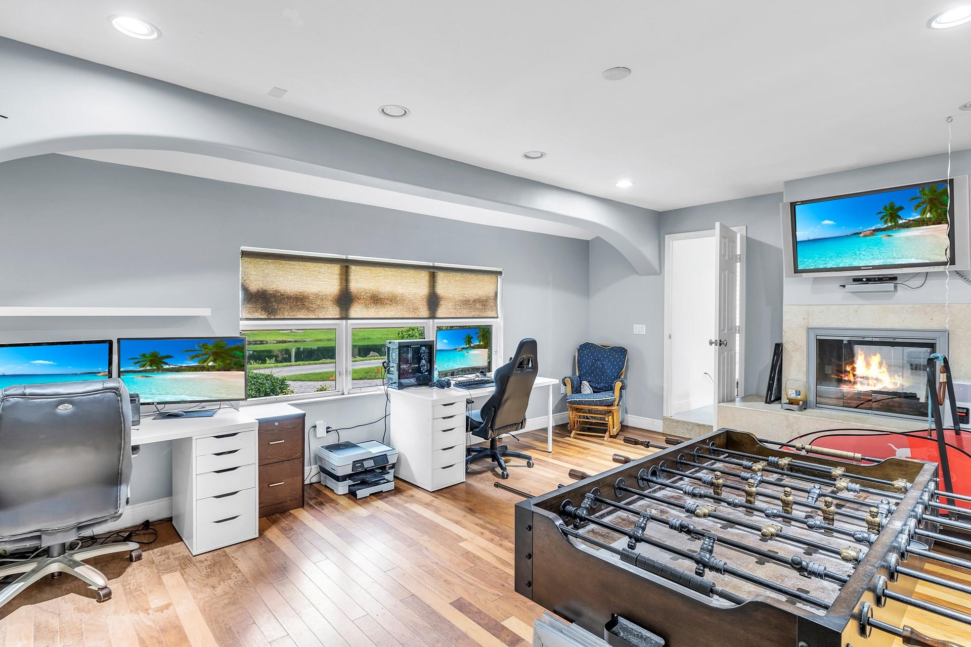 Everglade Land Sales Co R - Residential