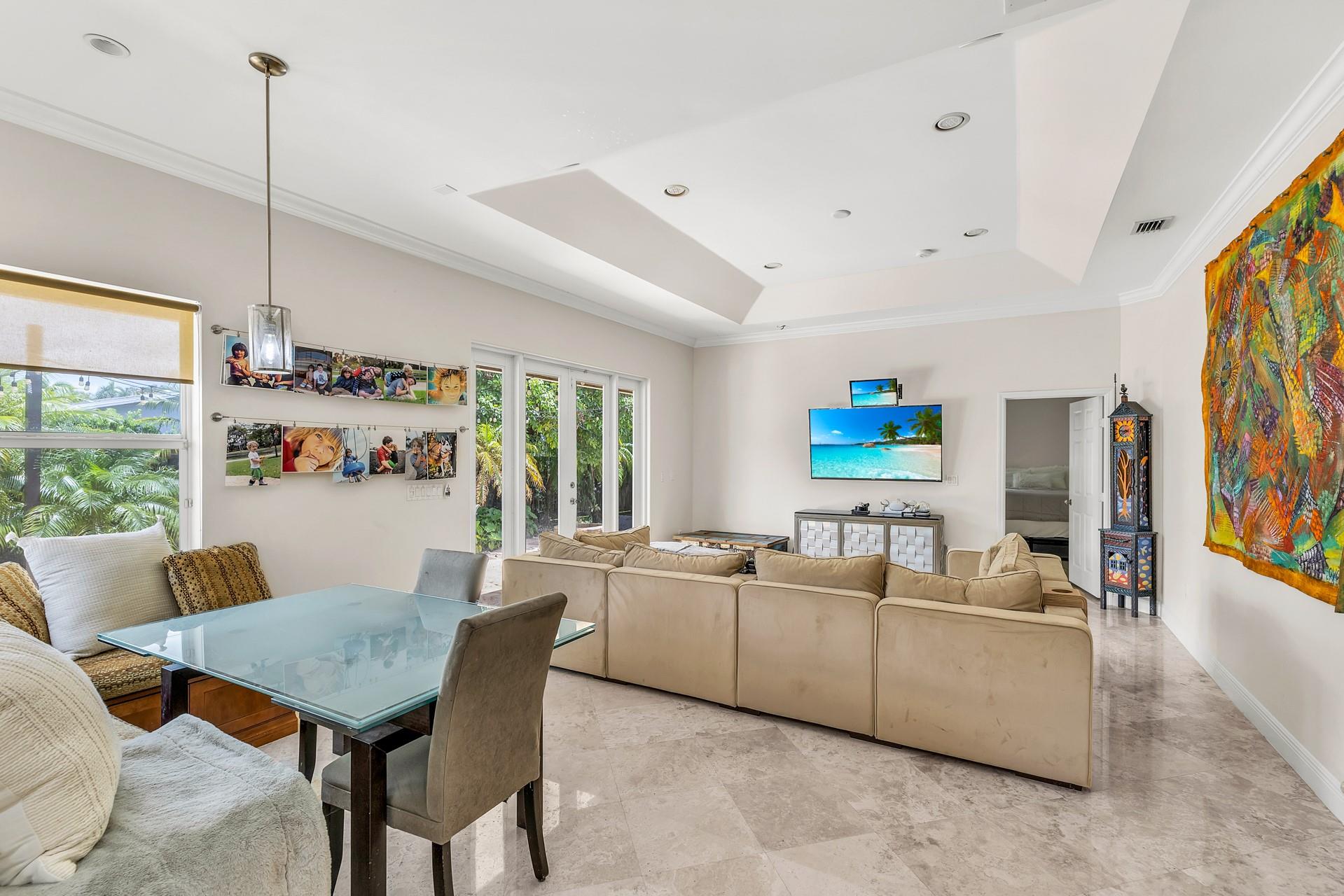 Everglade Land Sales Co R - Residential