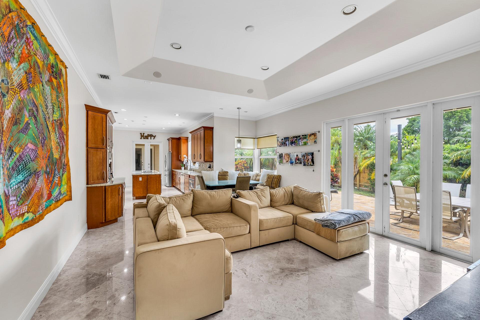 Everglade Land Sales Co R - Residential