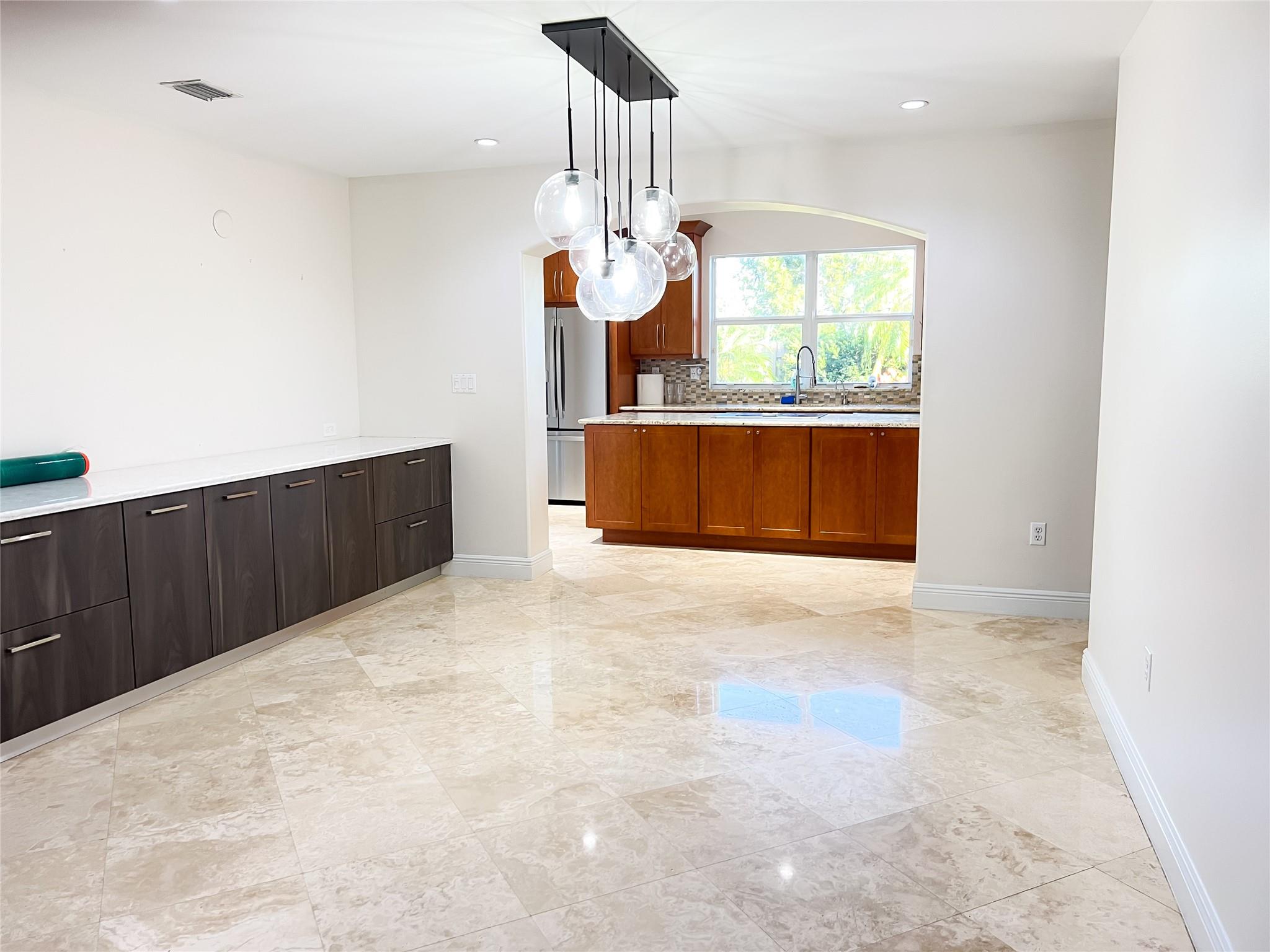 Everglade Land Sales Co R - Residential