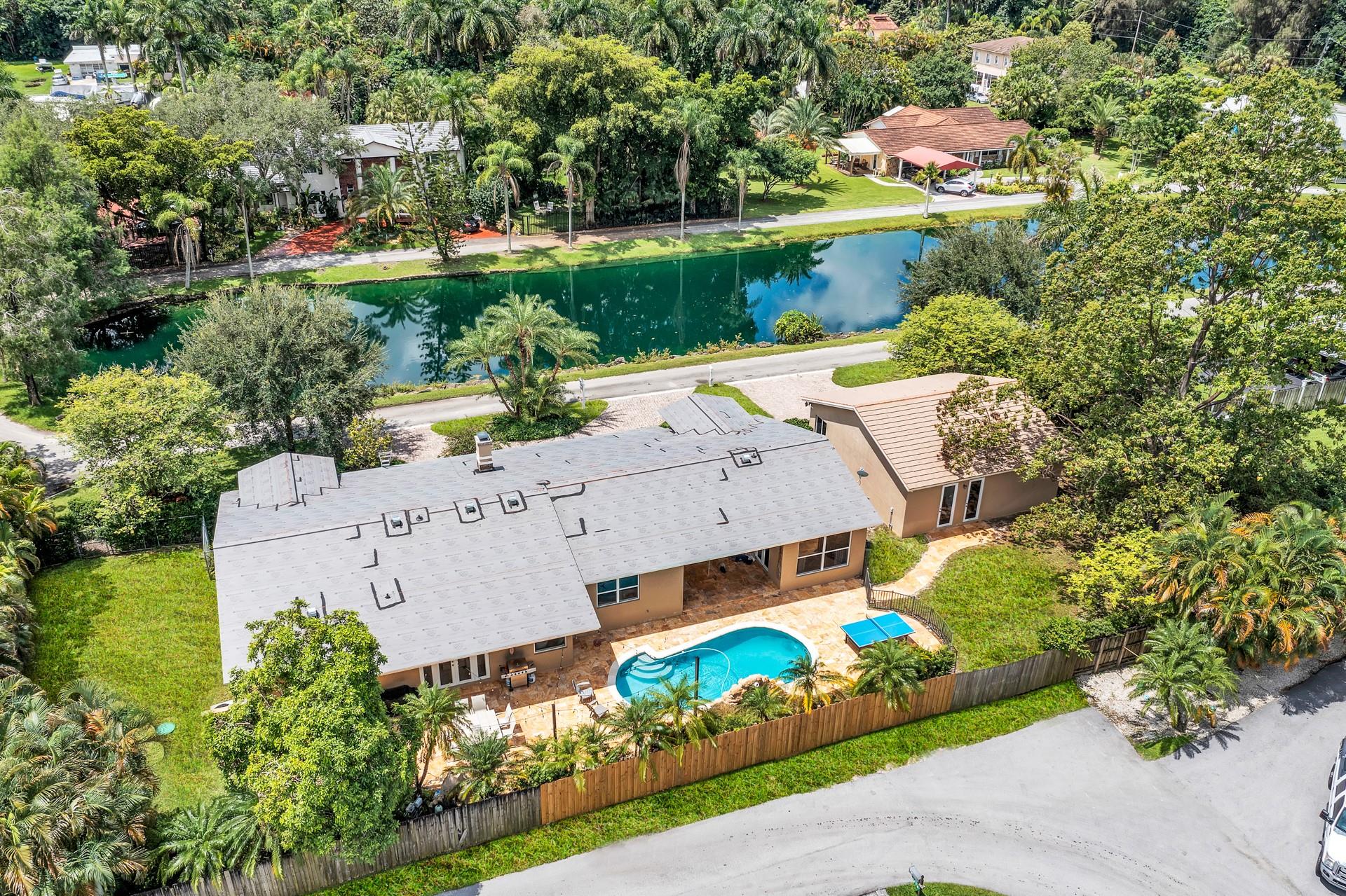 Everglade Land Sales Co R - Residential