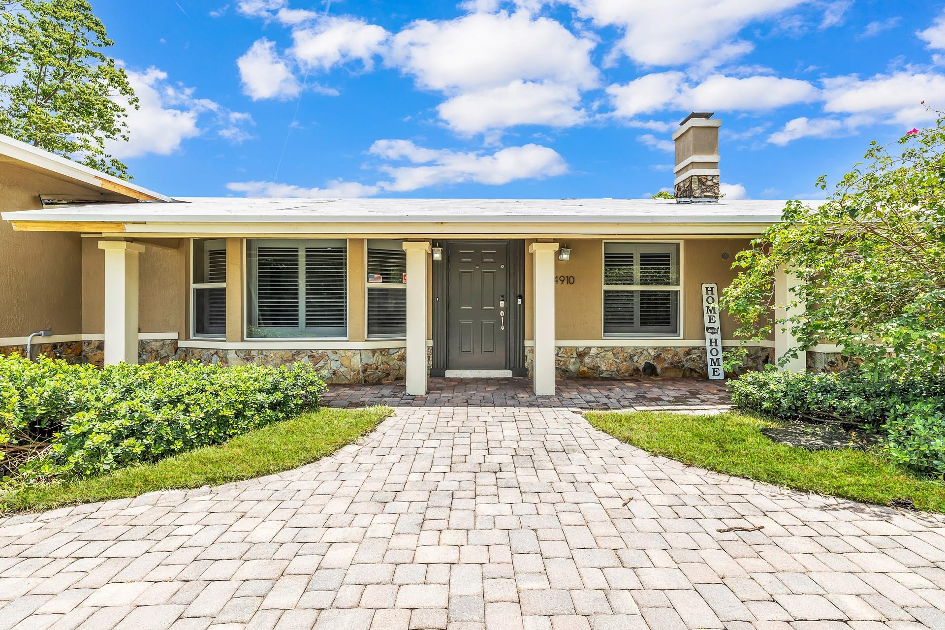 Everglade Land Sales Co R - Residential