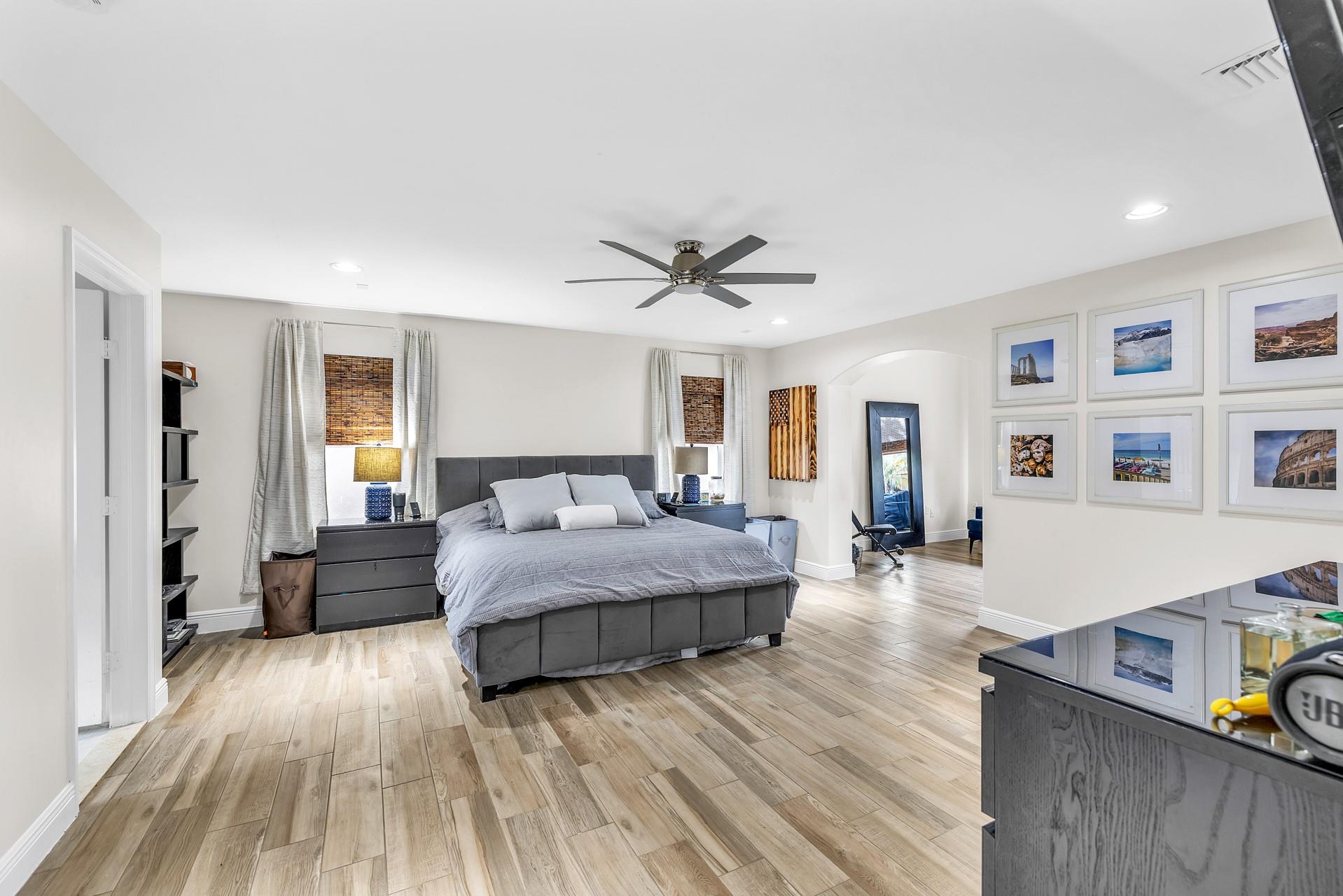 Everglade Land Sales Co R - Residential
