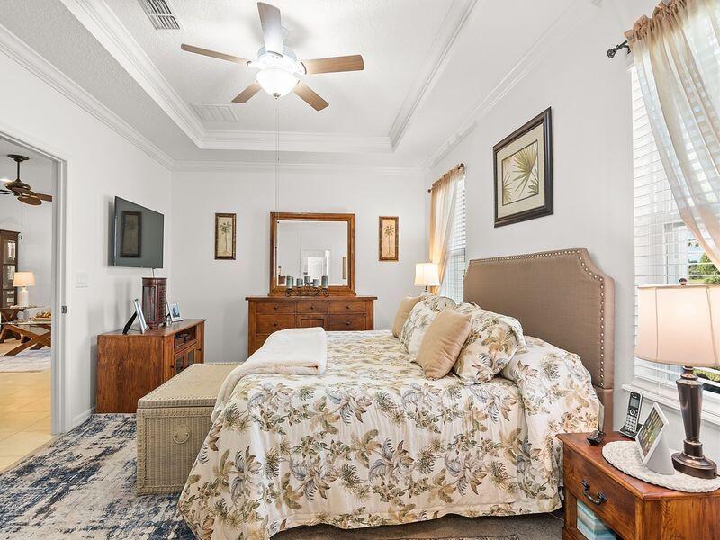 Collier Club - Residential