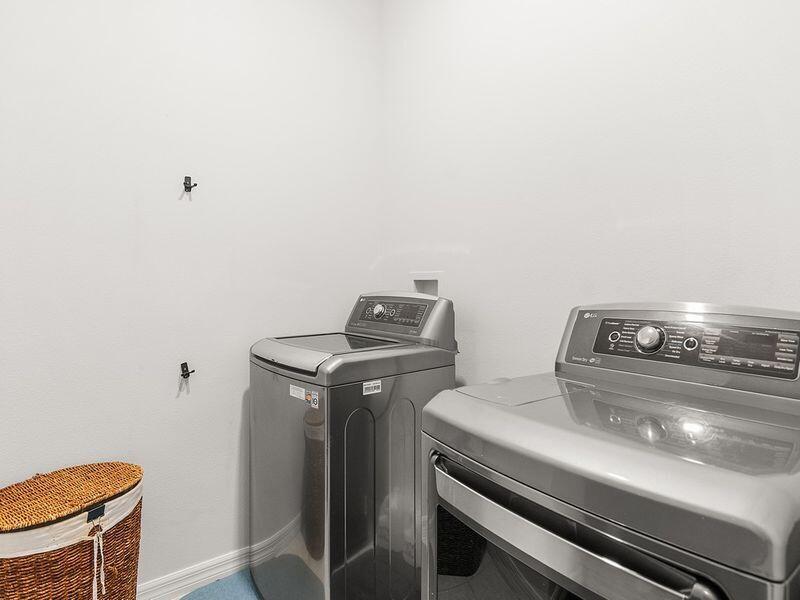 Collier Club - Residential