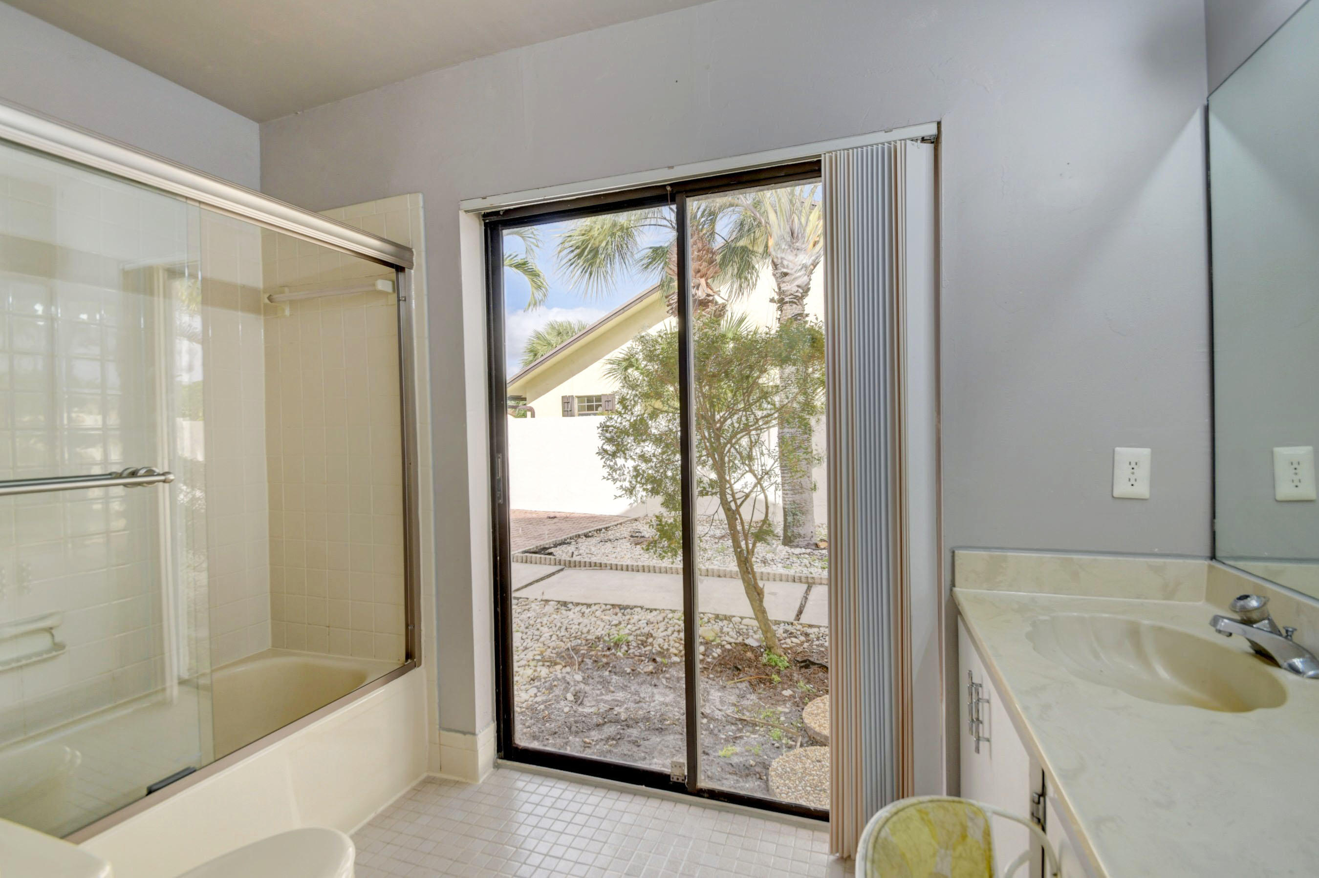 HOMEWOOD LAKES SEC A - Residential