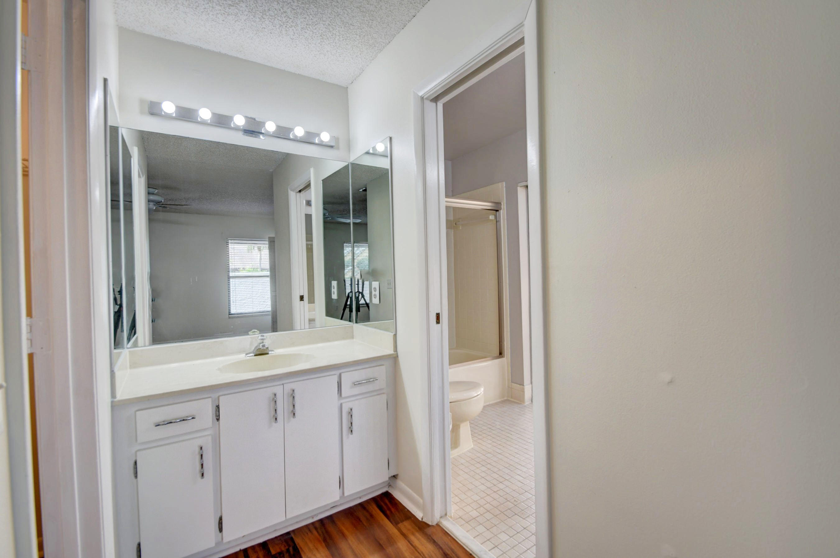 HOMEWOOD LAKES SEC A - Residential