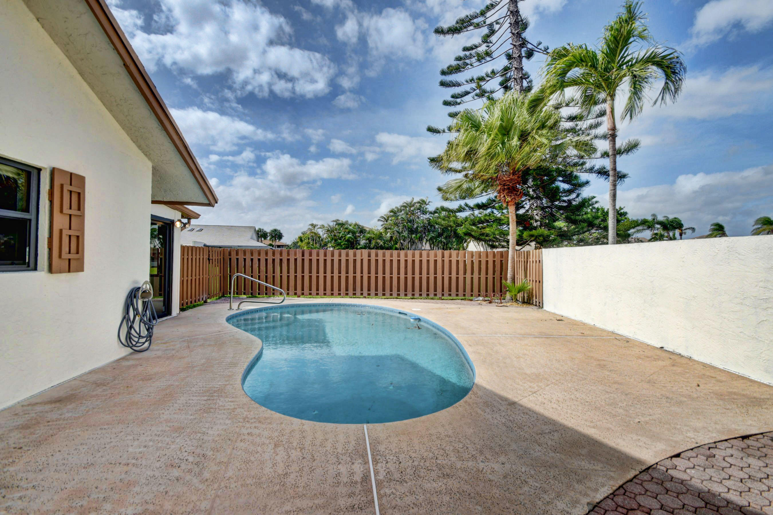 HOMEWOOD LAKES SEC A - Residential