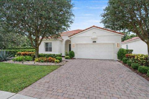 8137 Ferentino Pass Delray Beach FL 33446