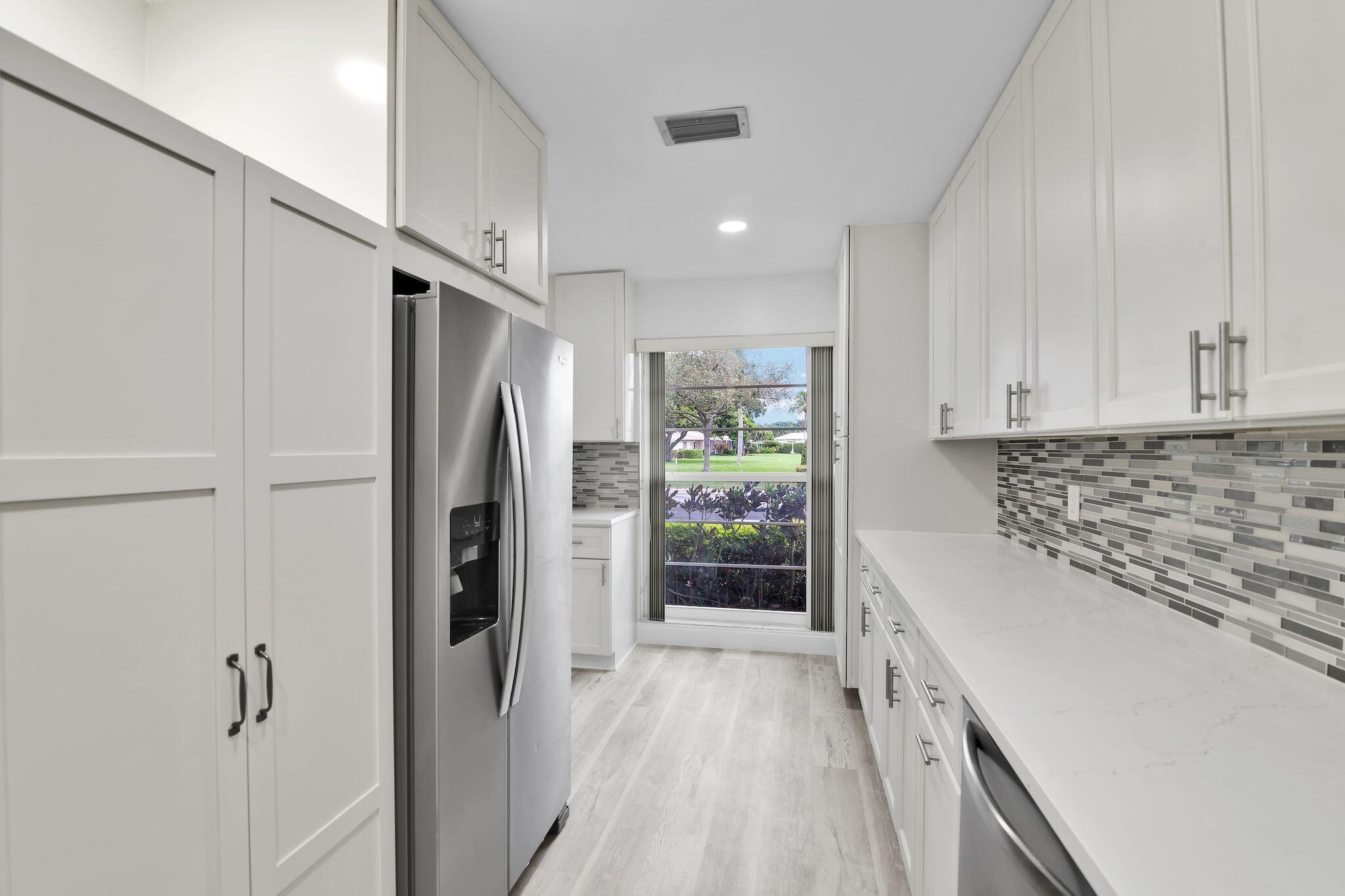 8844 Belle Aire Dr Drive 224