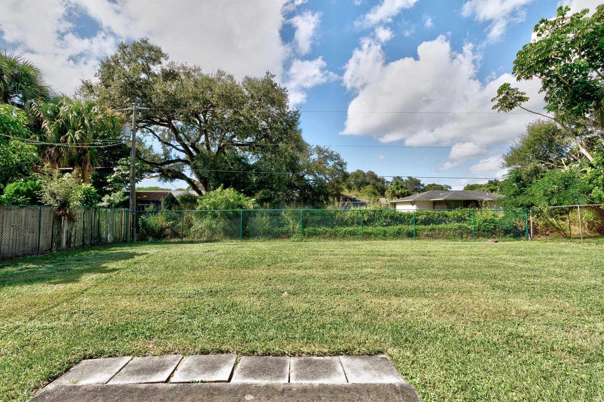 INDIAN RIVER HEIGHTS UNIT - Residential