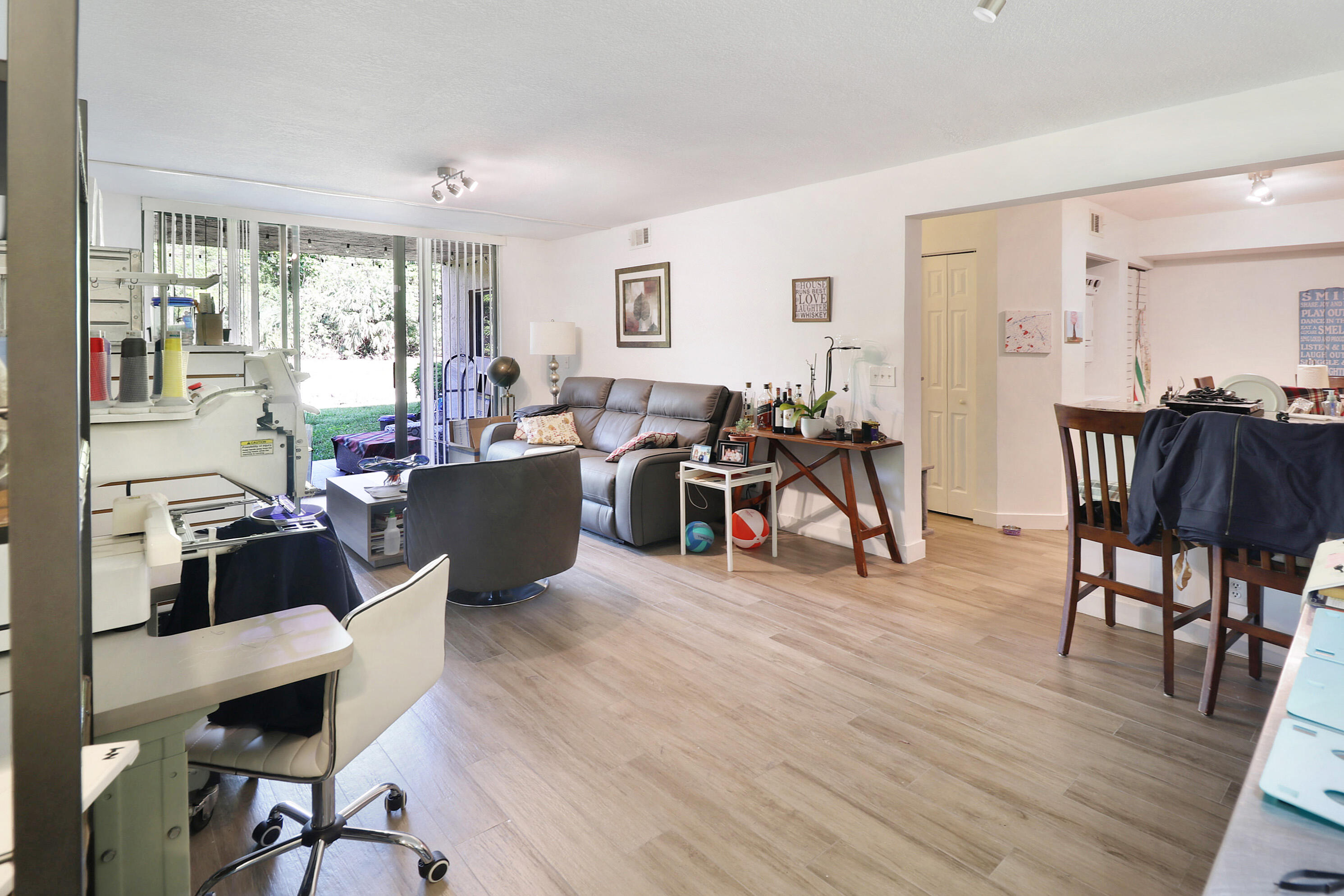 5701 Riverside Drive 102b6