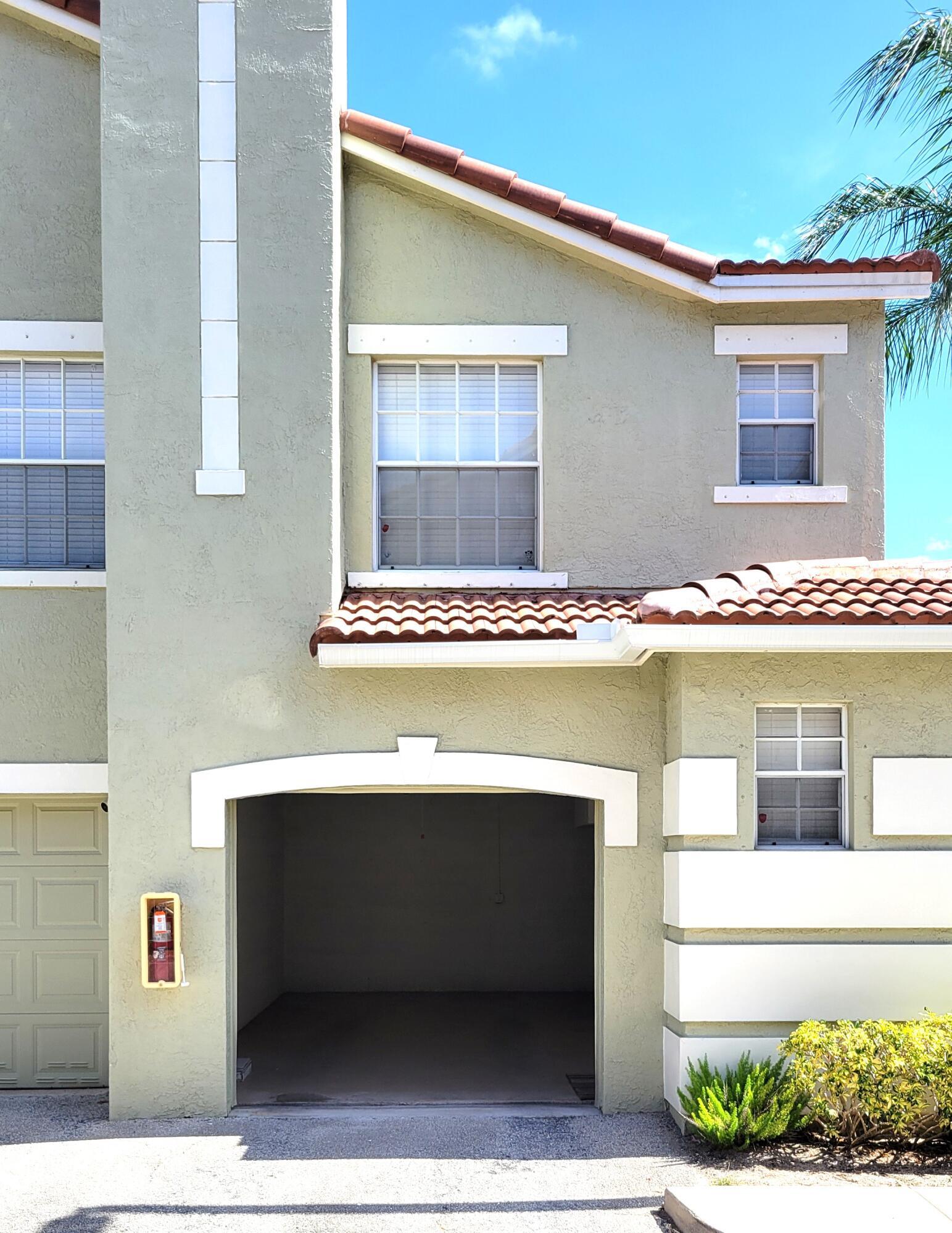 RESIDENCES OF BELMONT AT BOYNTON BEACH CONDO - Residential Lease