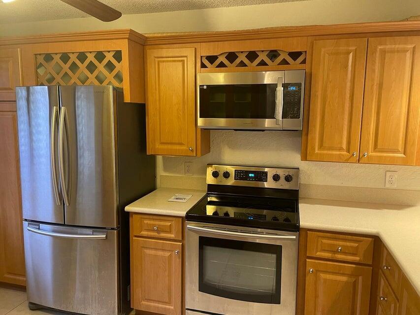 Whitehall Villages of Pal - Residential Lease