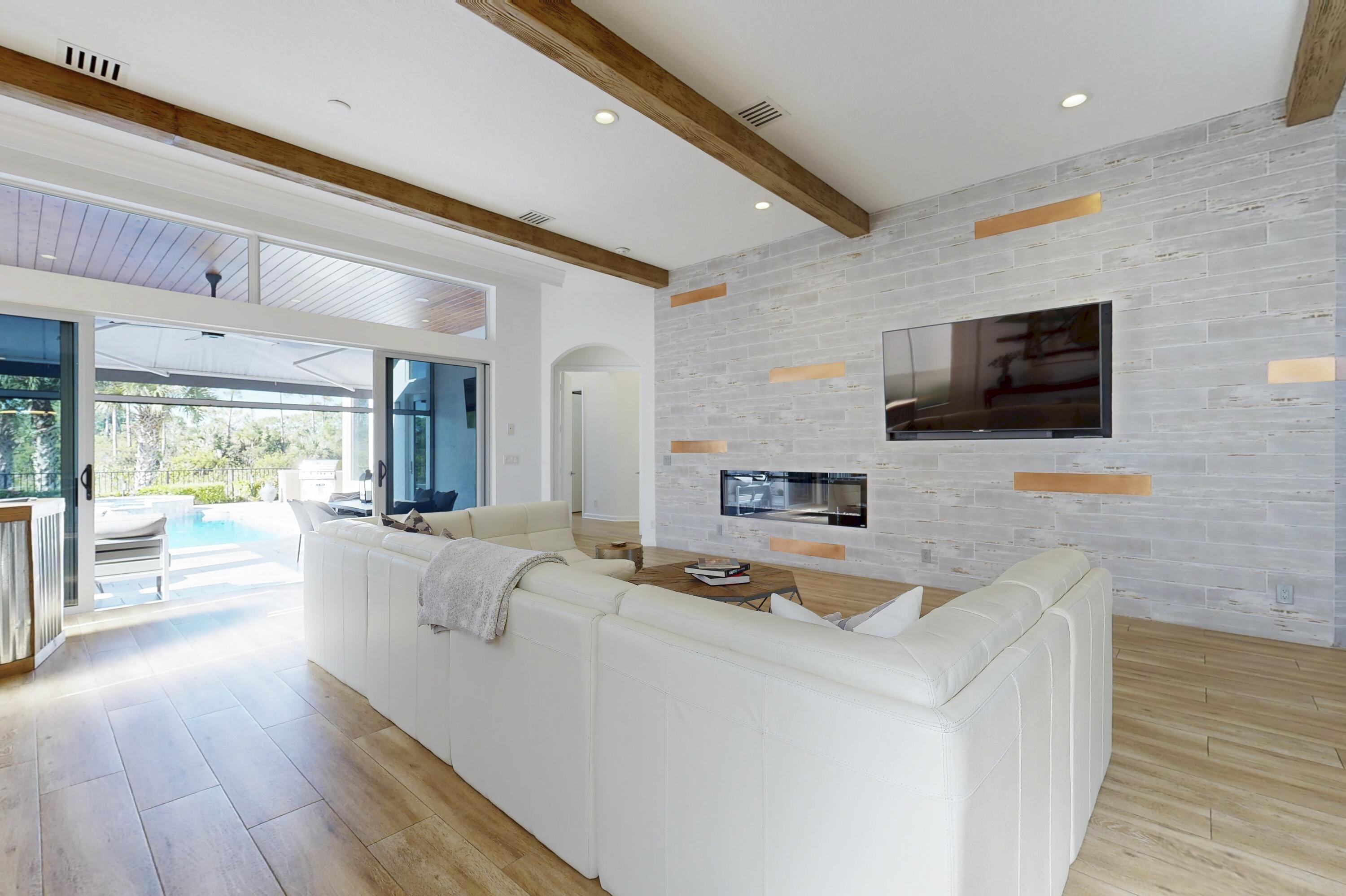 142 Porto Vecchio Way