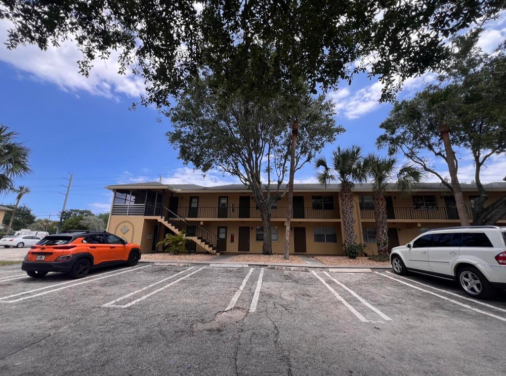 Photo of 645 SW 20TH Court #0020, Delray Beach, FL 33445 (MLS # B26071985)