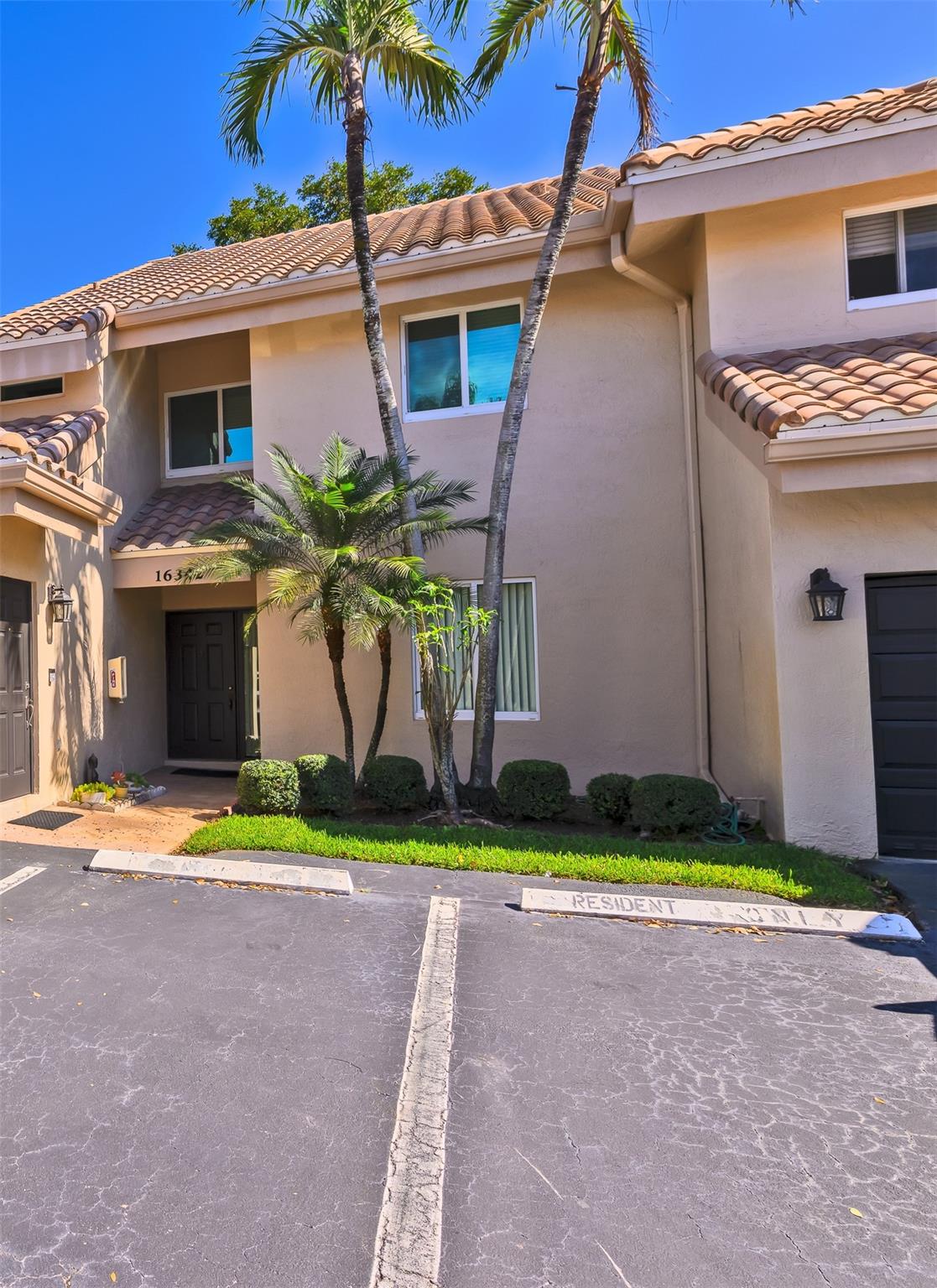 CALIFORNIA COURTS - Residential