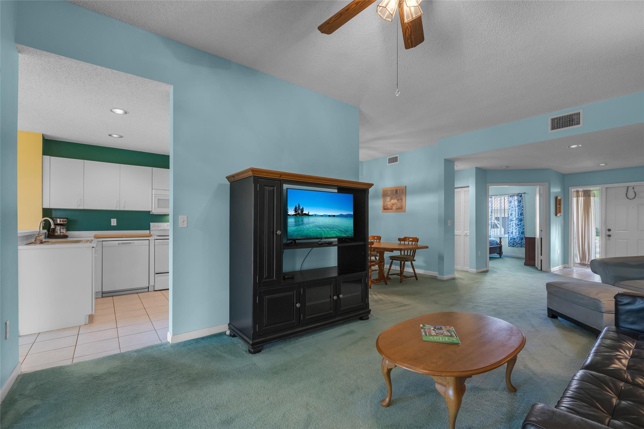 CALIFORNIA COURTS - Residential