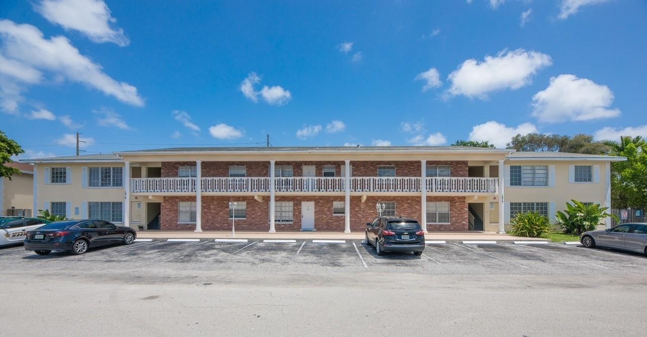 Oakland Blvd Dev 50-37 B - Residential Lease