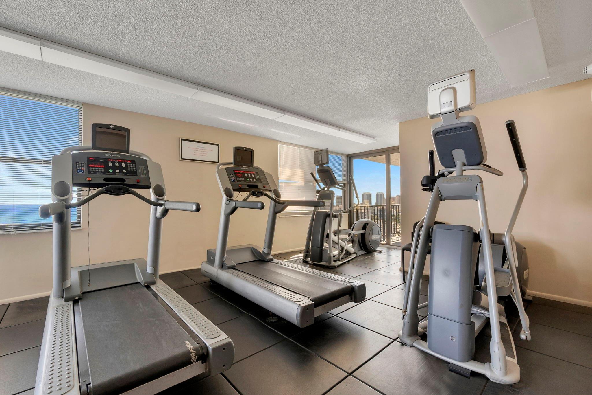 CORINTHIAN - Residential