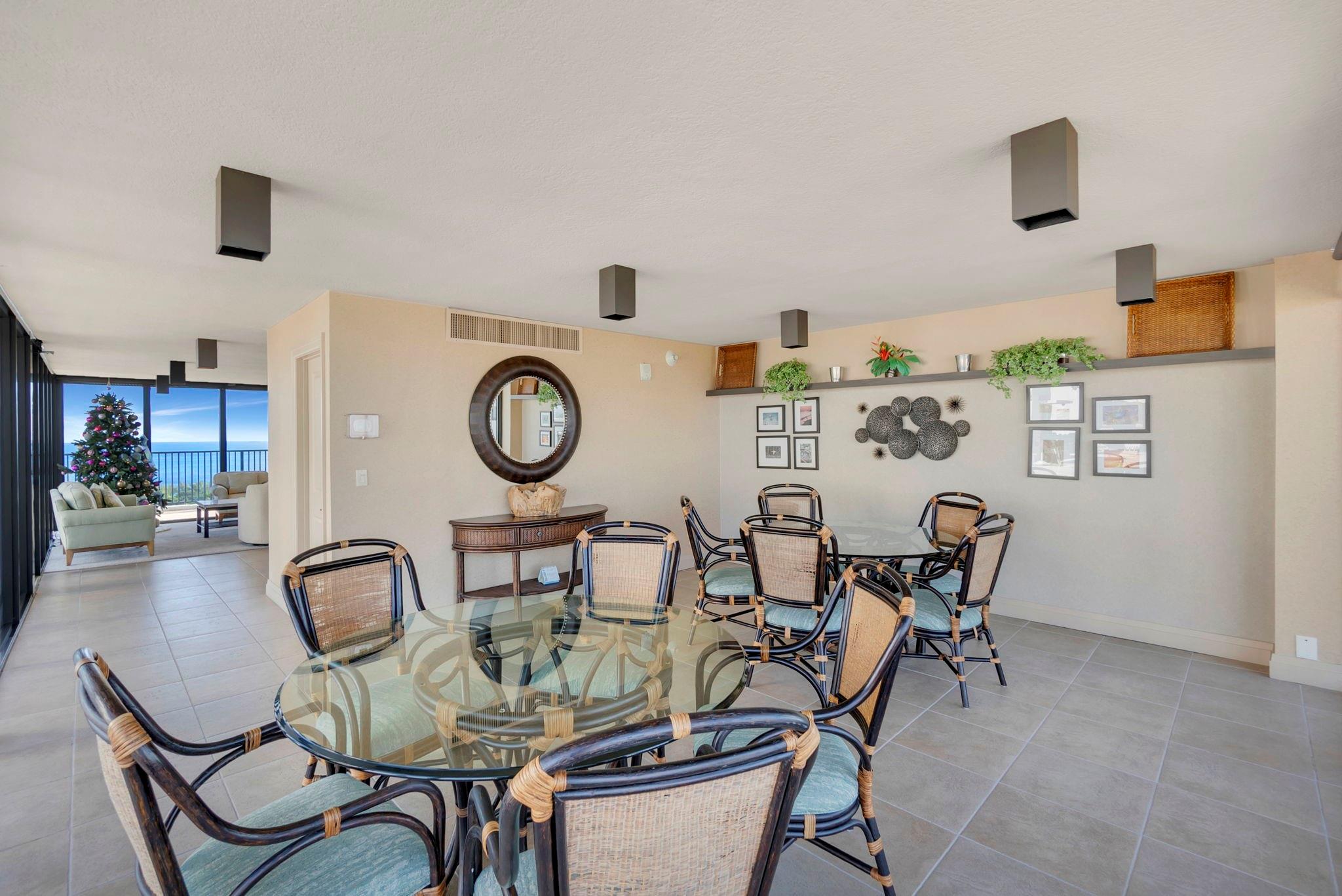 CORINTHIAN - Residential