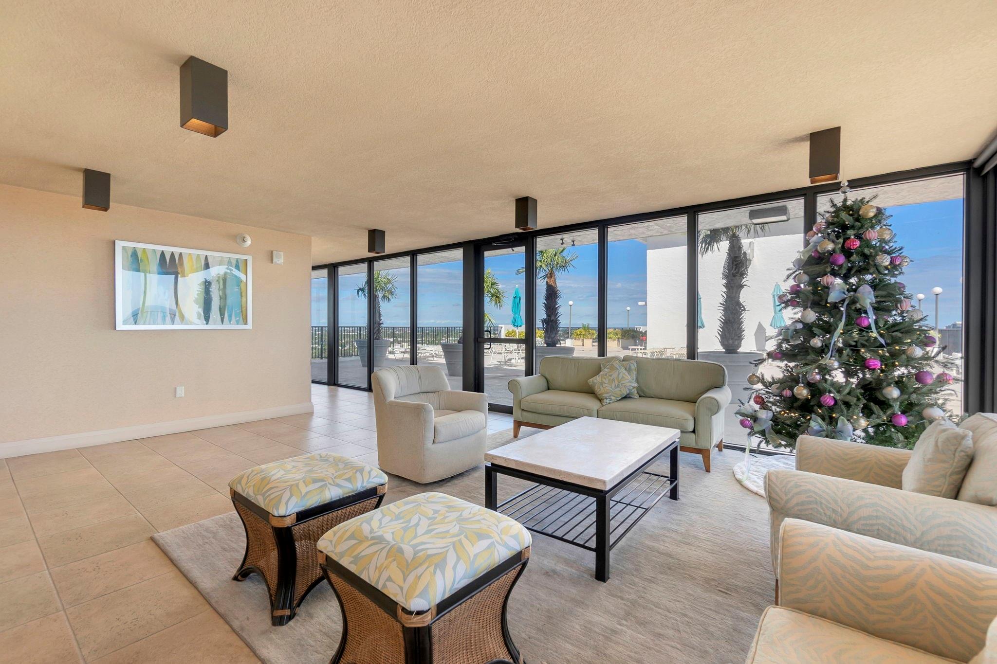 CORINTHIAN - Residential