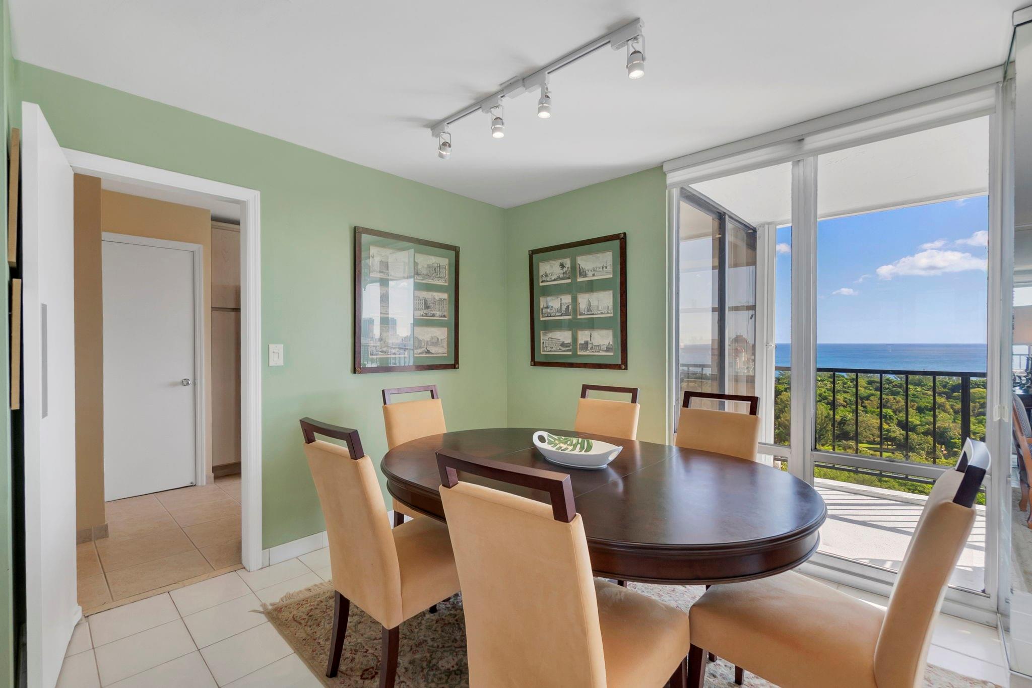 CORINTHIAN - Residential