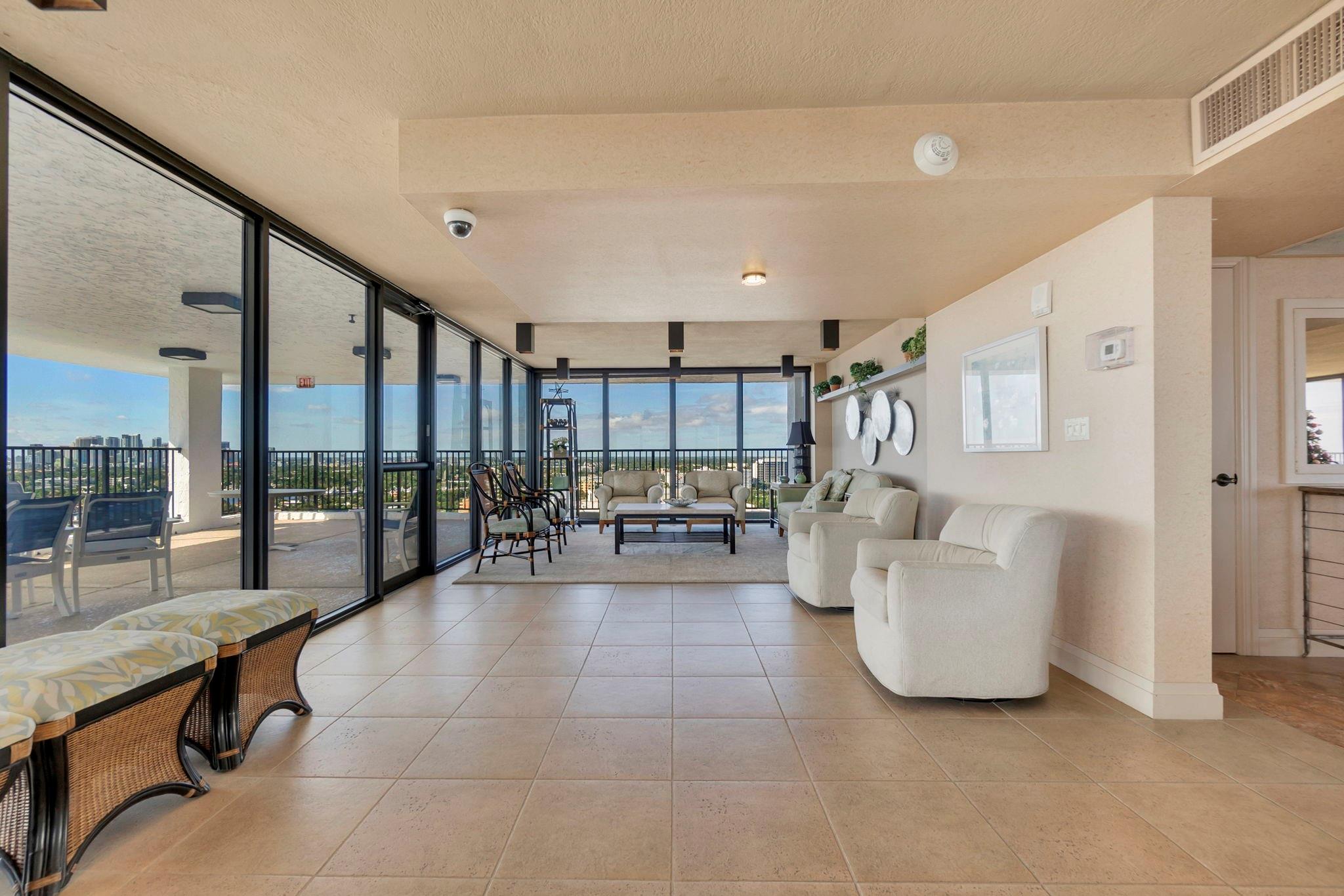 CORINTHIAN - Residential