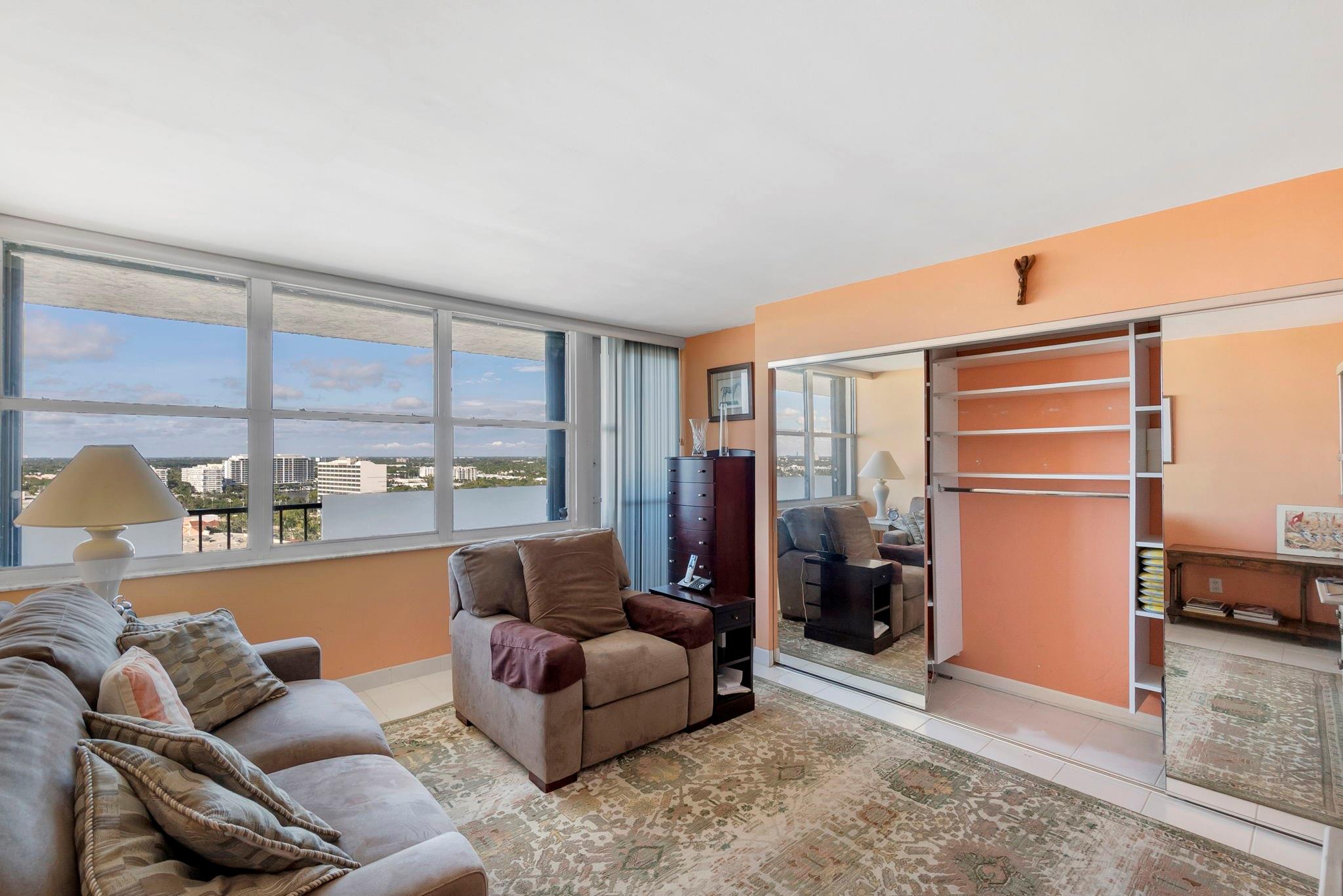 CORINTHIAN - Residential