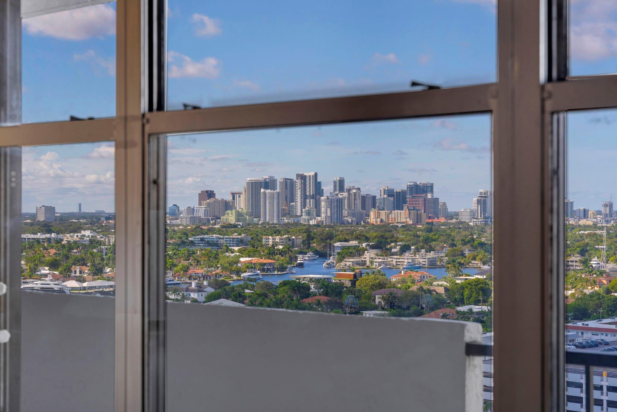 CORINTHIAN - Residential