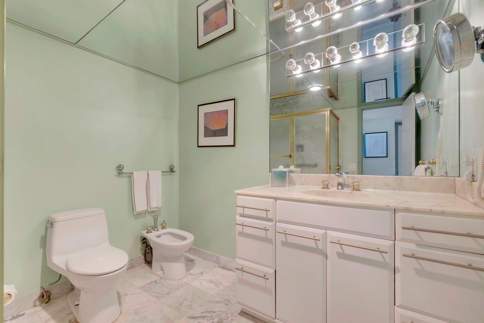 CORINTHIAN - Residential