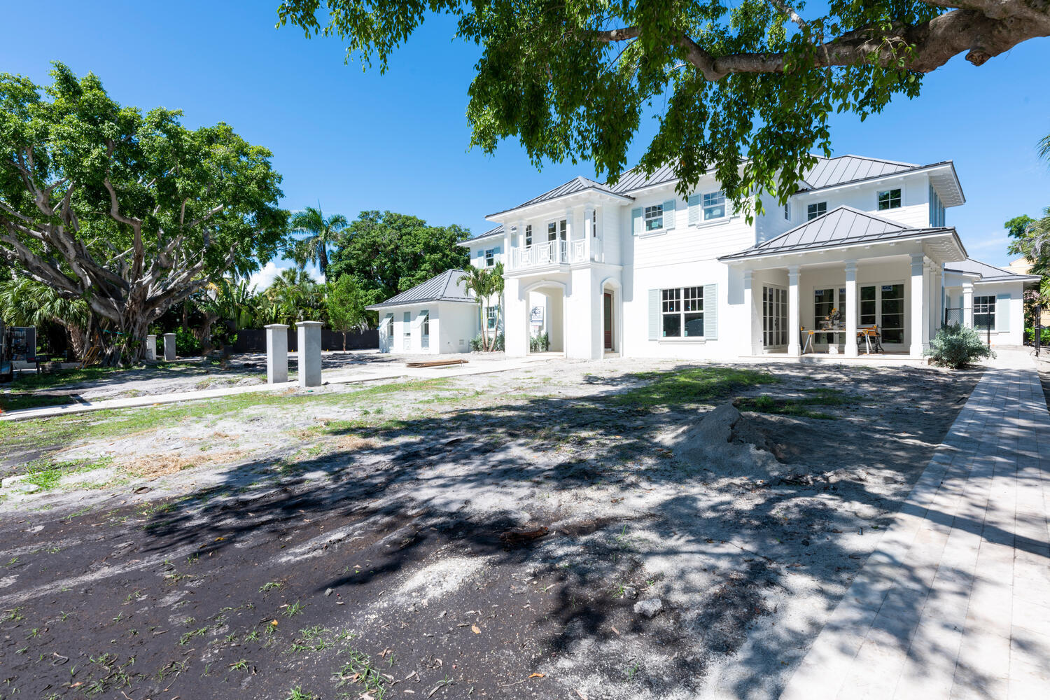 ESSEX LANE - Residential