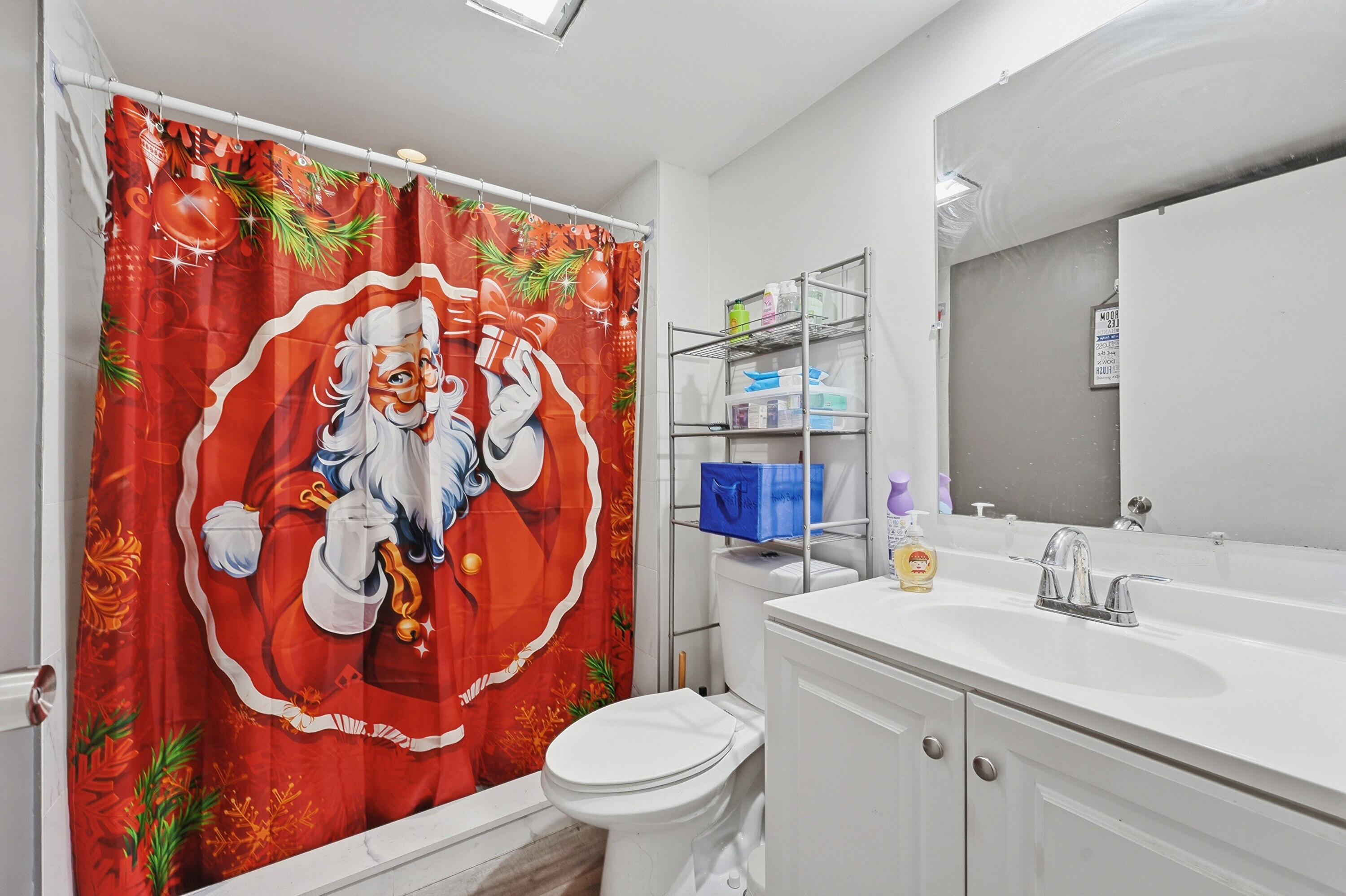 SHERWOOD LAKES - Residential