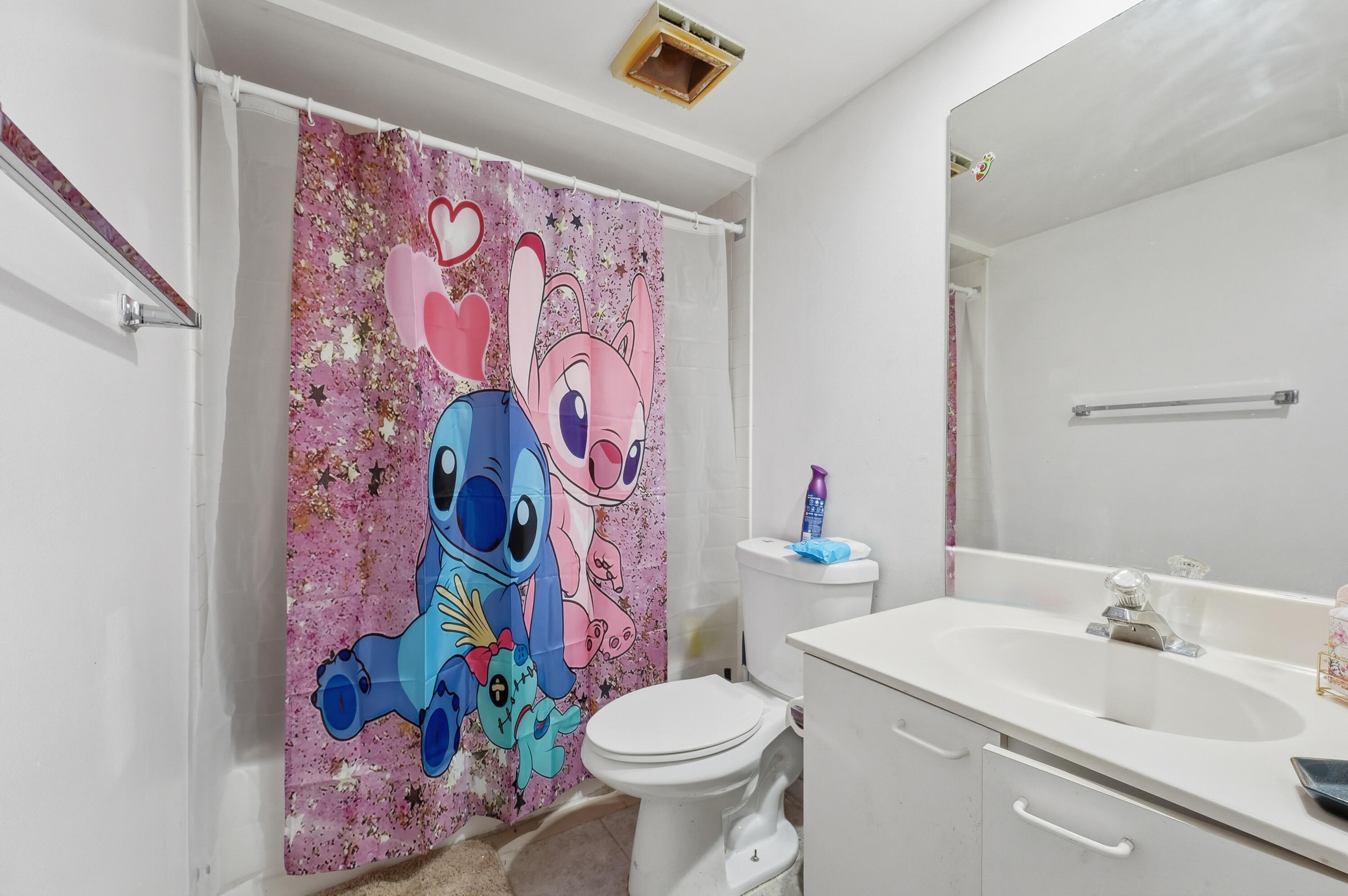 SHERWOOD LAKES - Residential