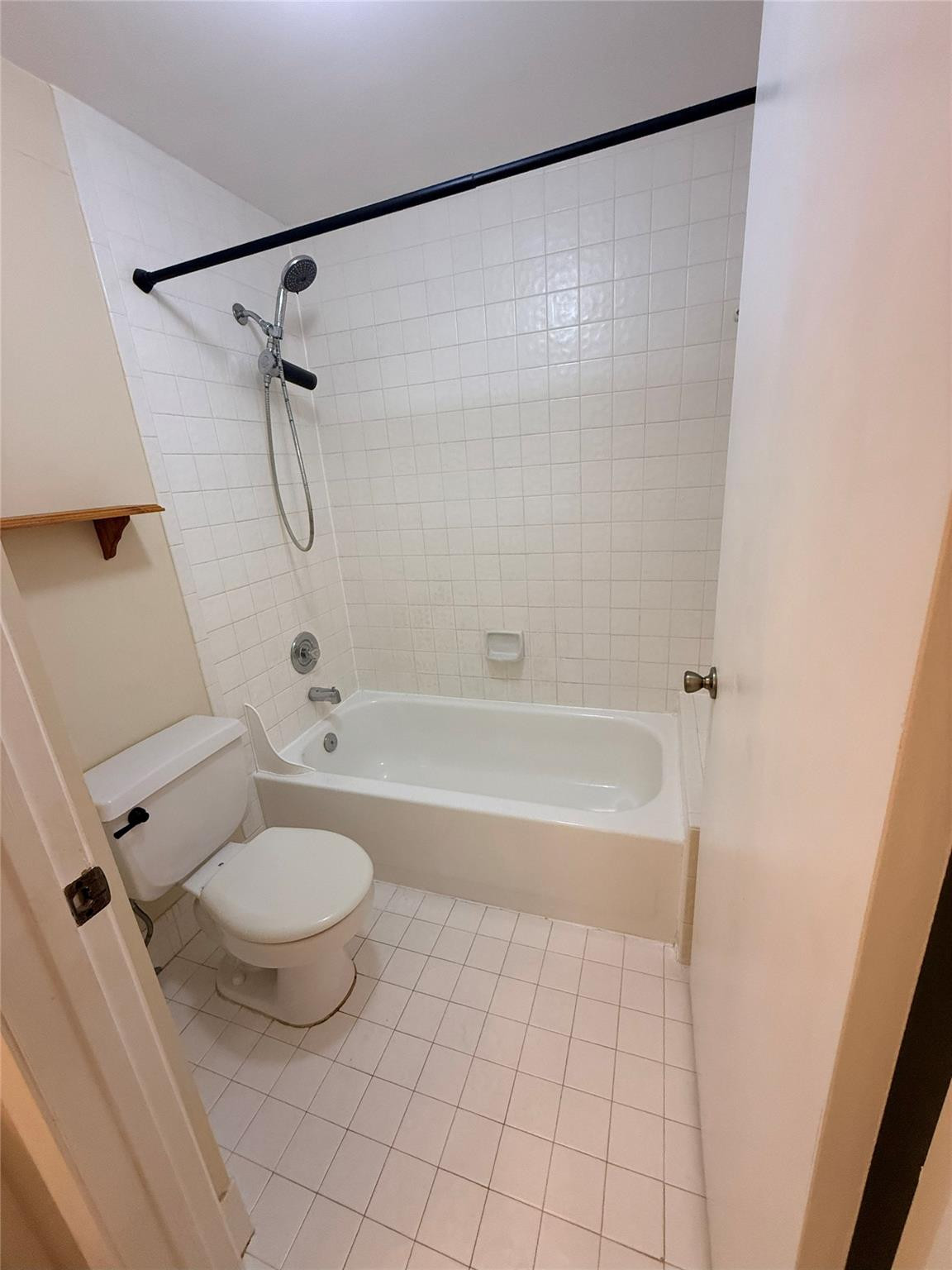Pierpointe Five Condo II - Residential Lease