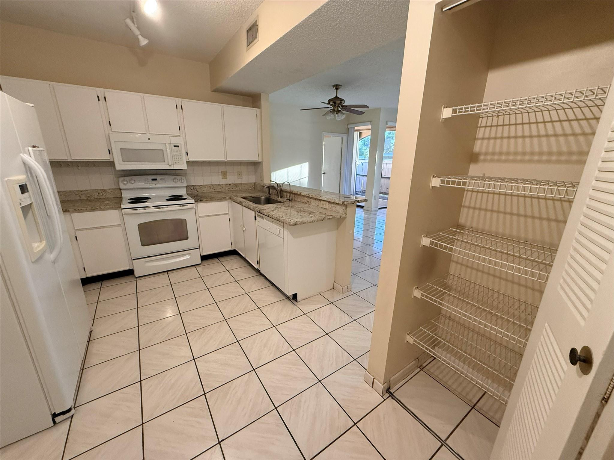 Pierpointe Five Condo II - Residential Lease